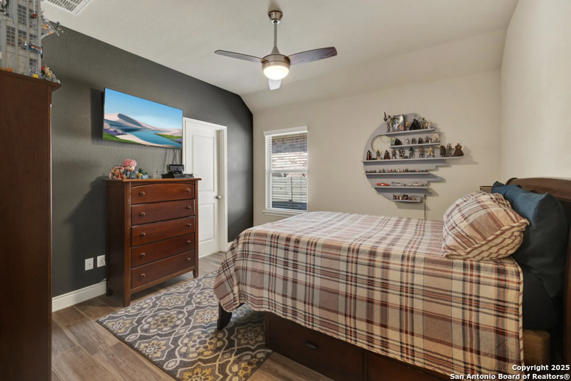 Property Slideshow image 20 of 63 | 1185 nutmeg trl, New Braunfels, TX, 78132