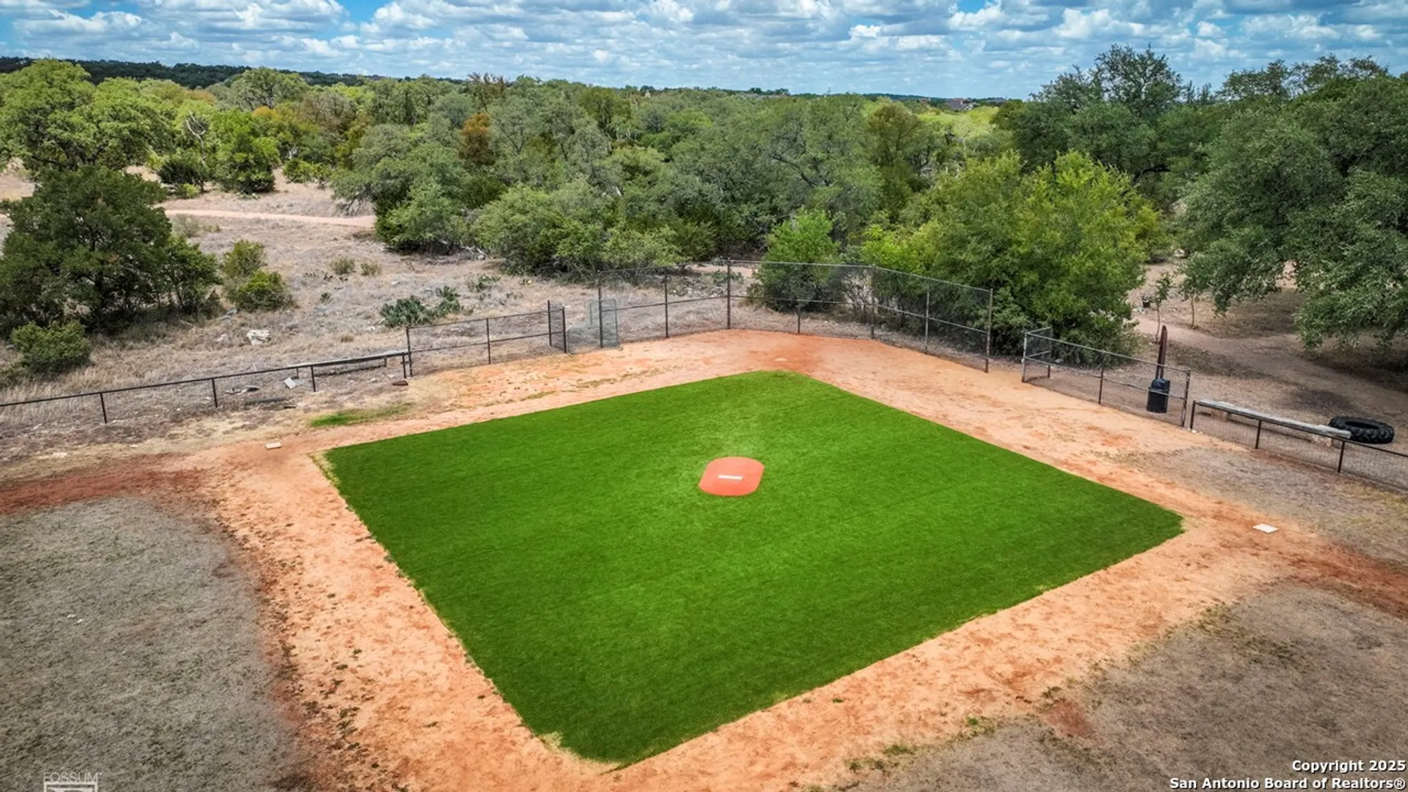 Property Slideshow image 59 of 63 | 1185 nutmeg trl, New Braunfels, TX, 78132