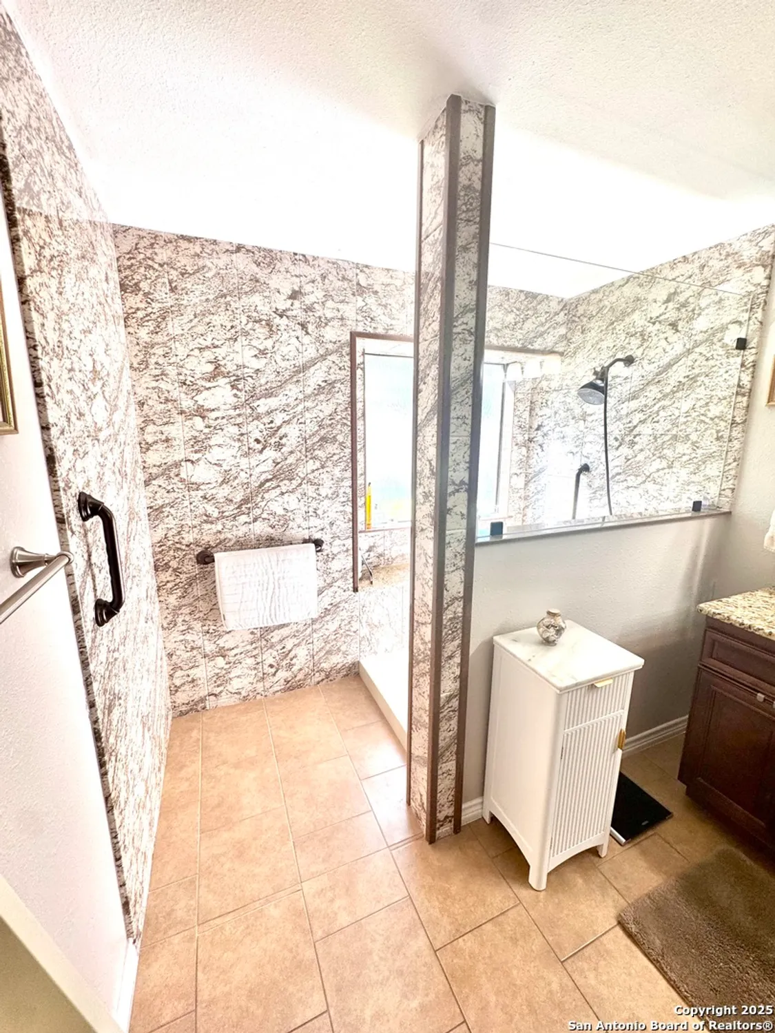 Property Slideshow image 26 of 47 | 3804 pheasant, Schertz, TX, 78108