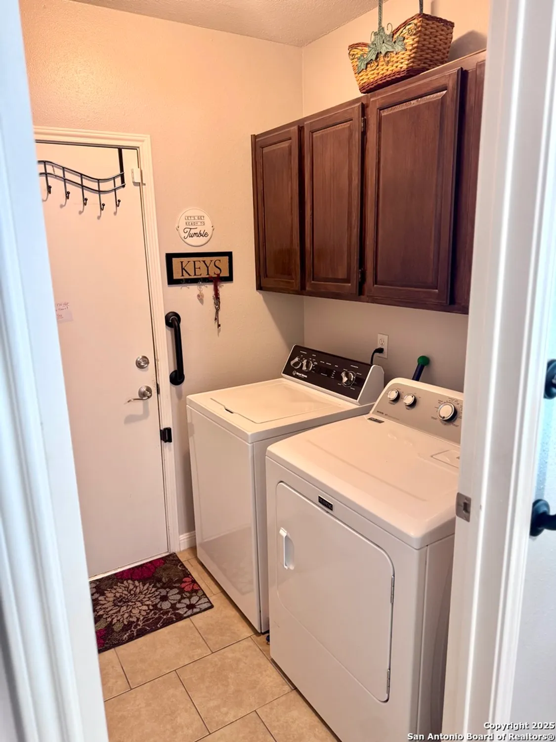 Property Slideshow image 34 of 47 | 3804 pheasant, Schertz, TX, 78108