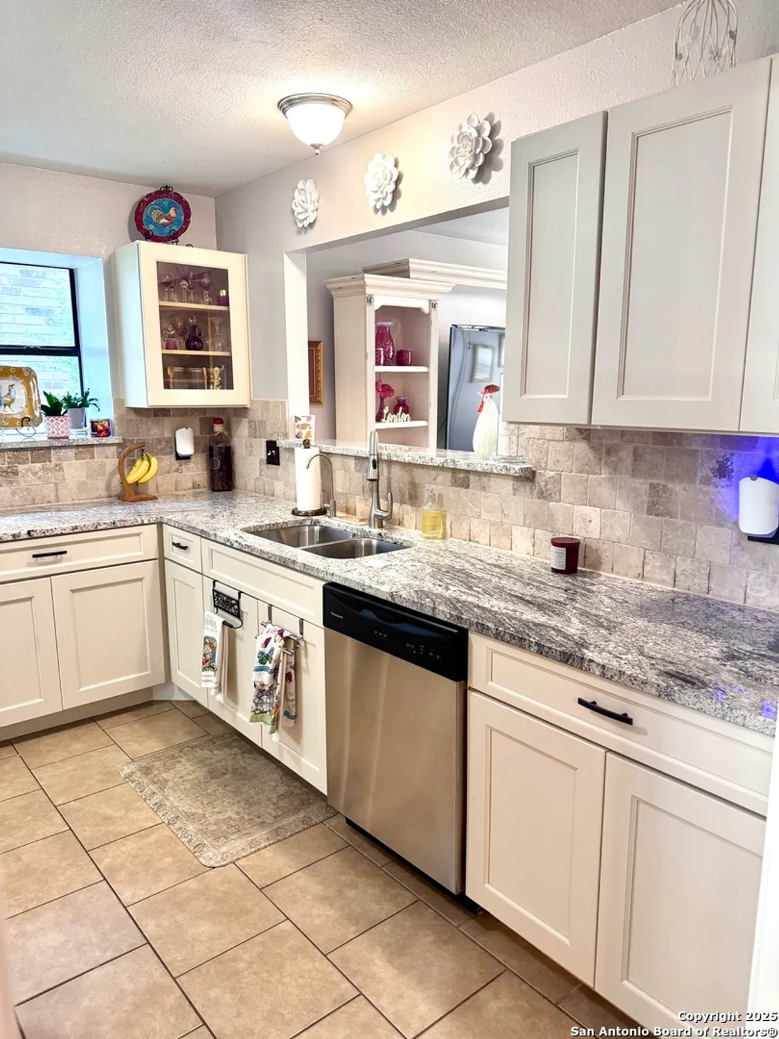 Property Slideshow image 16 of 47 | 3804 pheasant, Schertz, TX, 78108