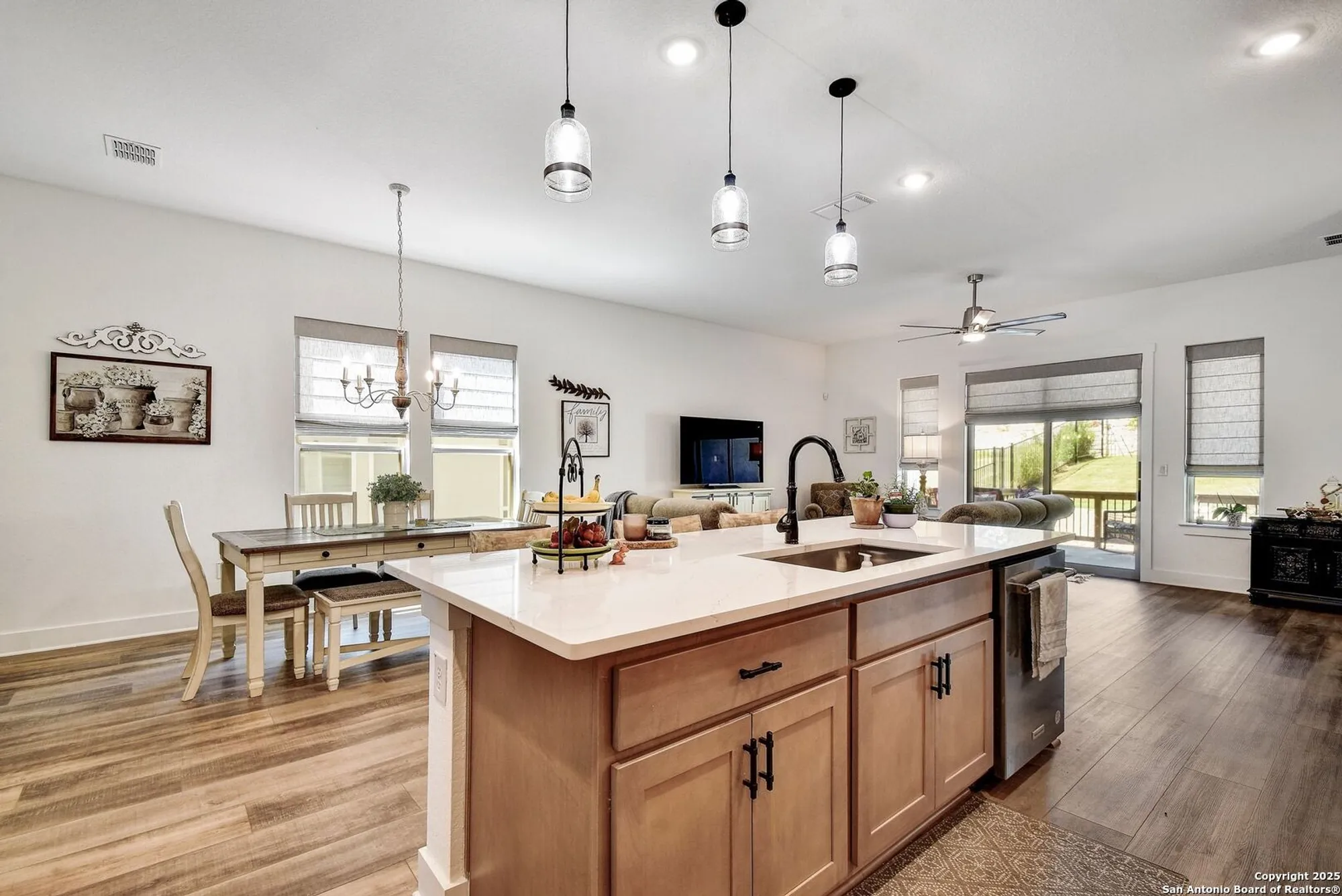 Property Slideshow image 10 of 49 | 140 sentido, Boerne, TX, 78006