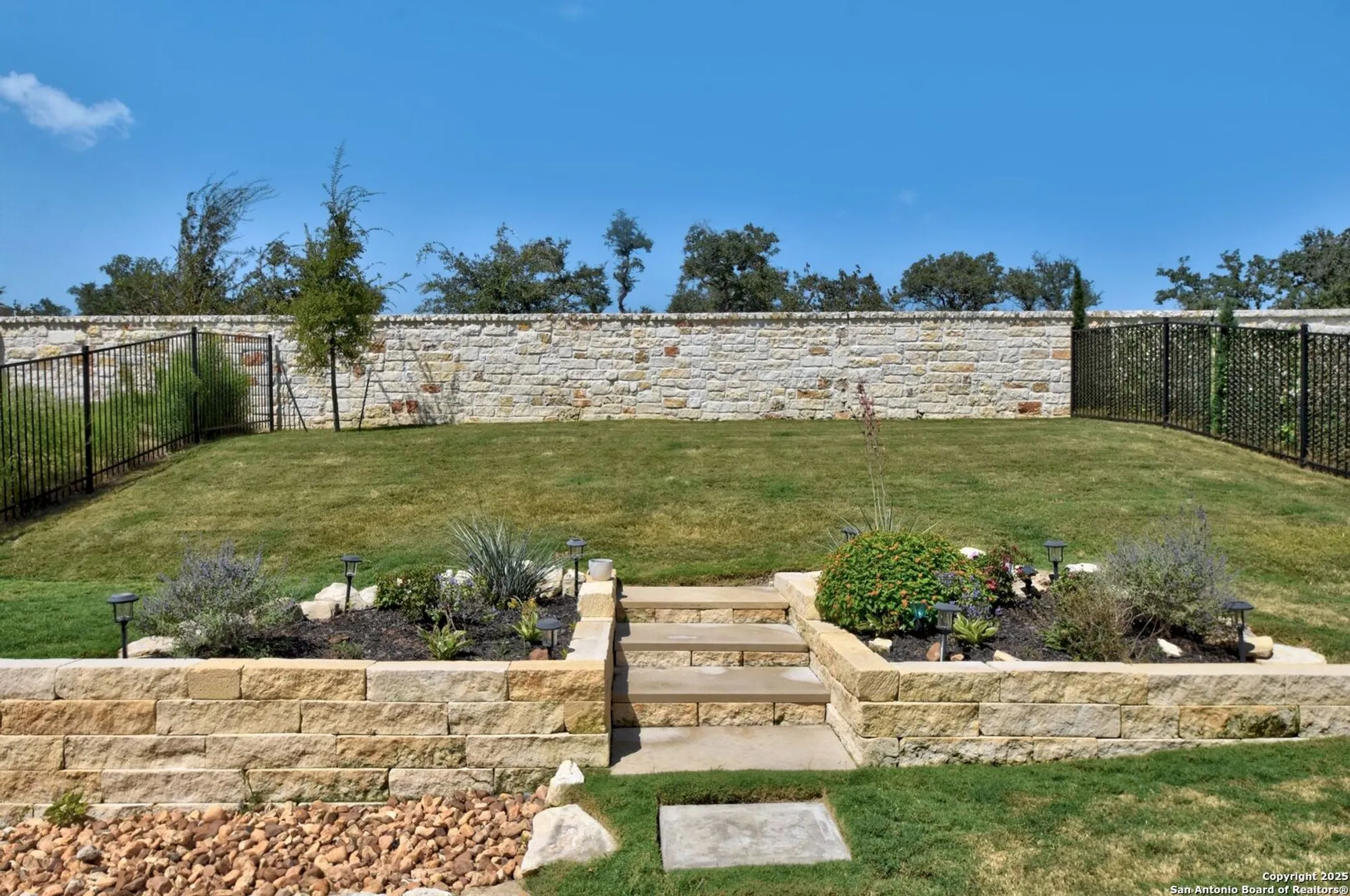 Property Slideshow image 27 of 49 | 140 sentido, Boerne, TX, 78006