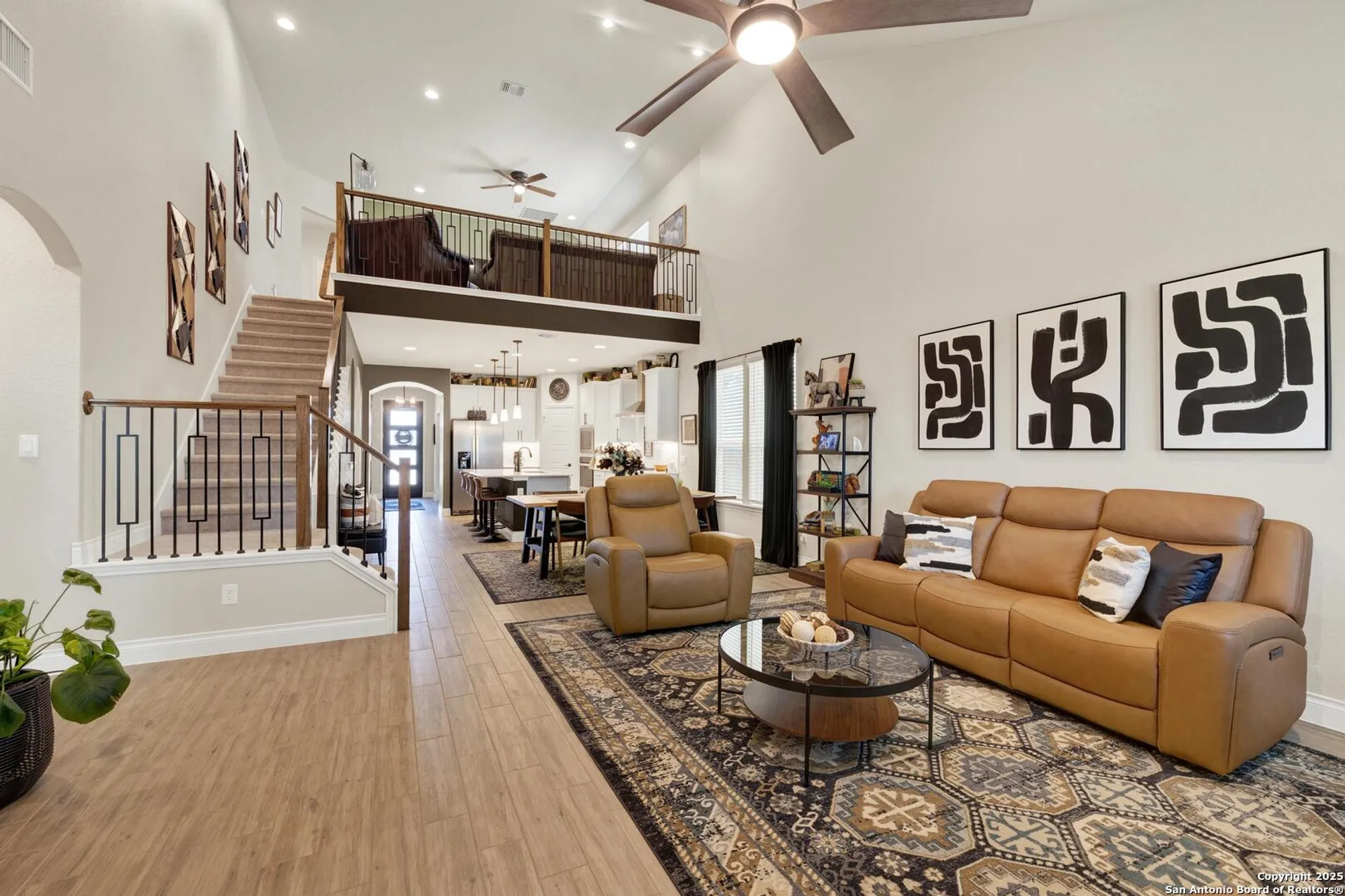 Property Slideshow image 17 of 41 | 2223 bluewood st, New Braunfels, TX, 78132