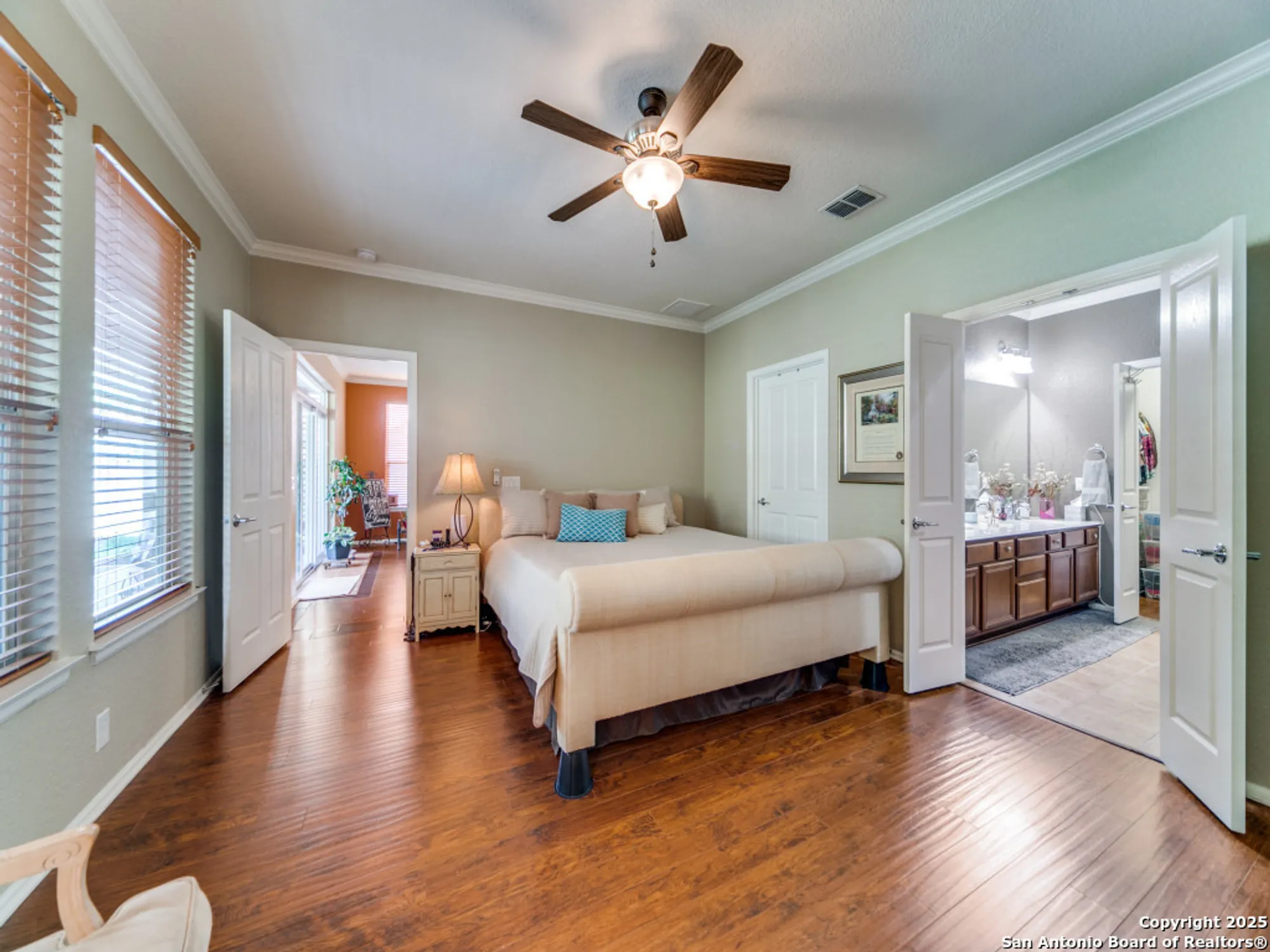 Property Slideshow image 17 of 27 | 12722 cascade hls, San Antonio, TX, 78253