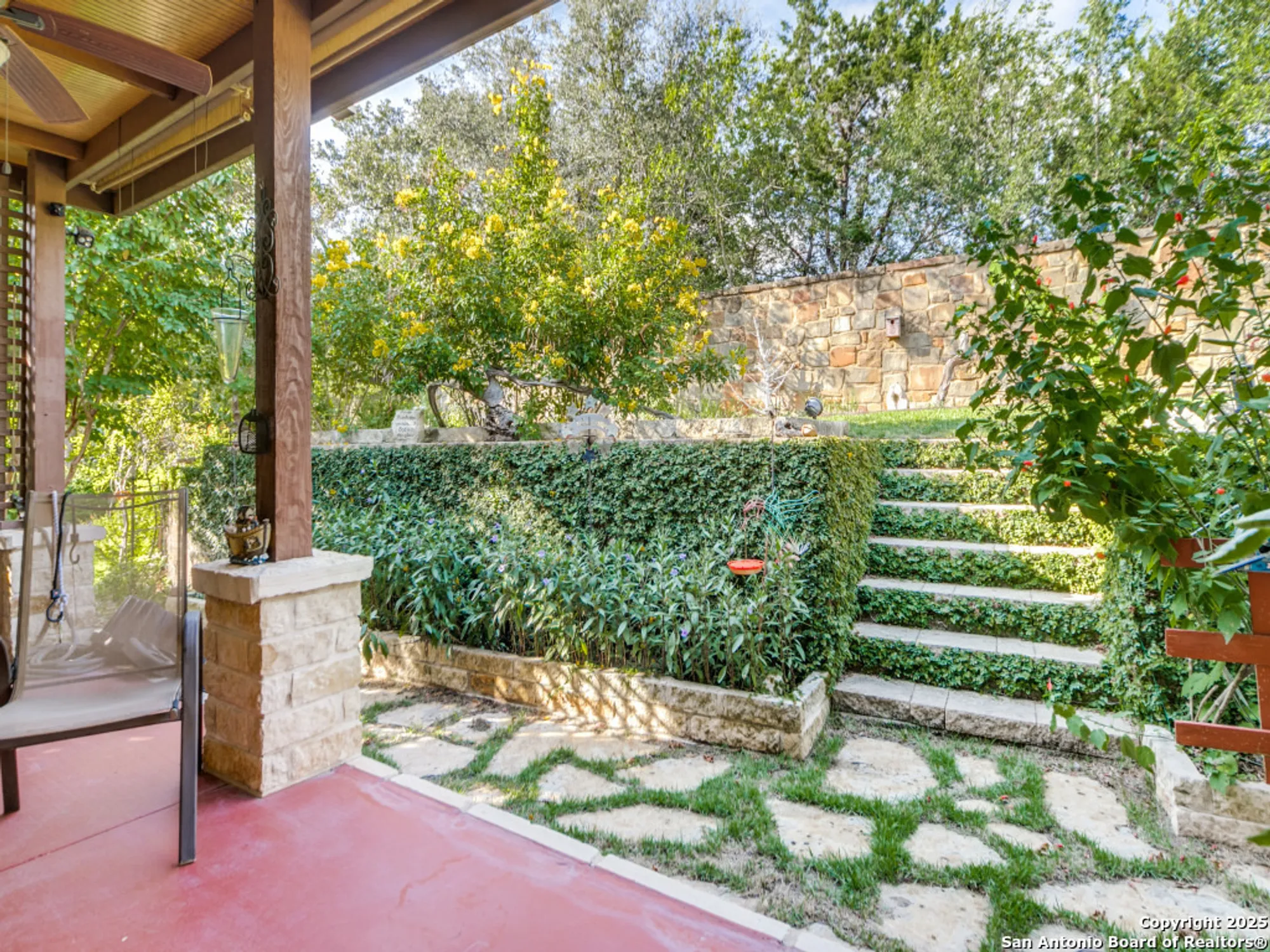 Property Slideshow image 22 of 27 | 12722 cascade hls, San Antonio, TX, 78253