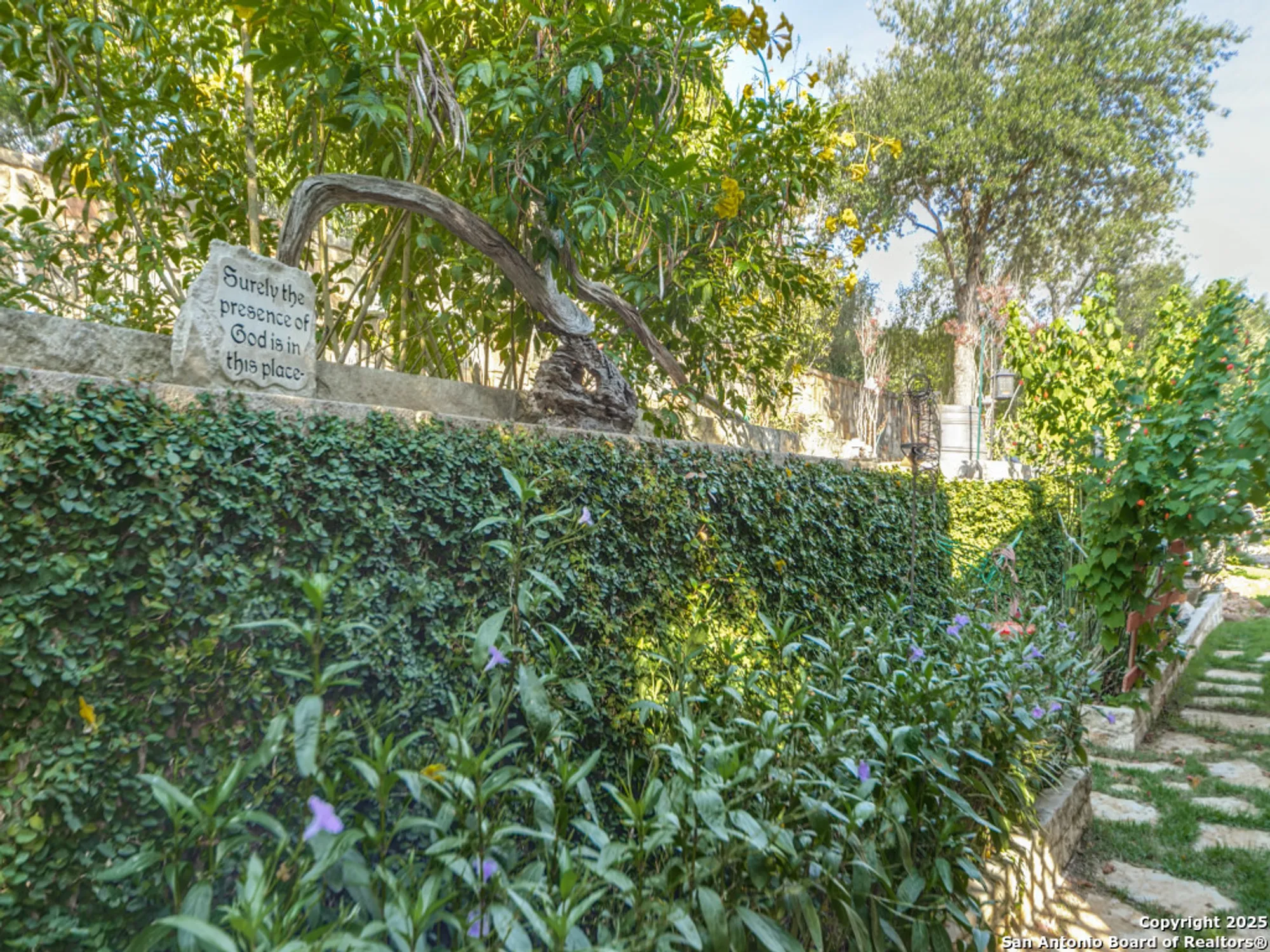 Property Slideshow image 26 of 27 | 12722 cascade hls, San Antonio, TX, 78253