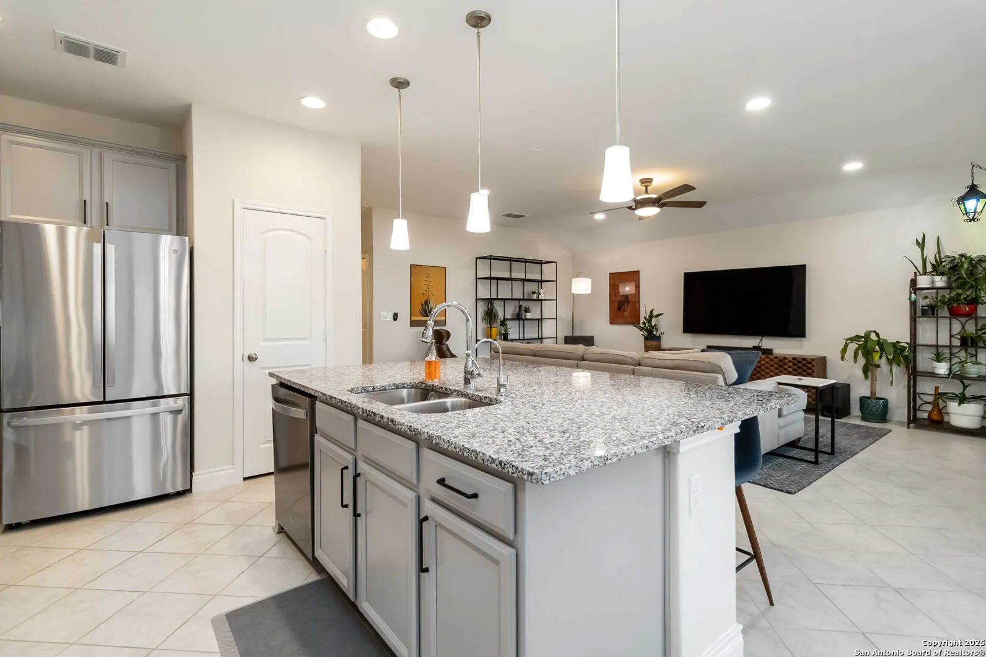 Property Slideshow image 11 of 30 | 2283 gran cielo trl, New Braunfels, TX, 78132
