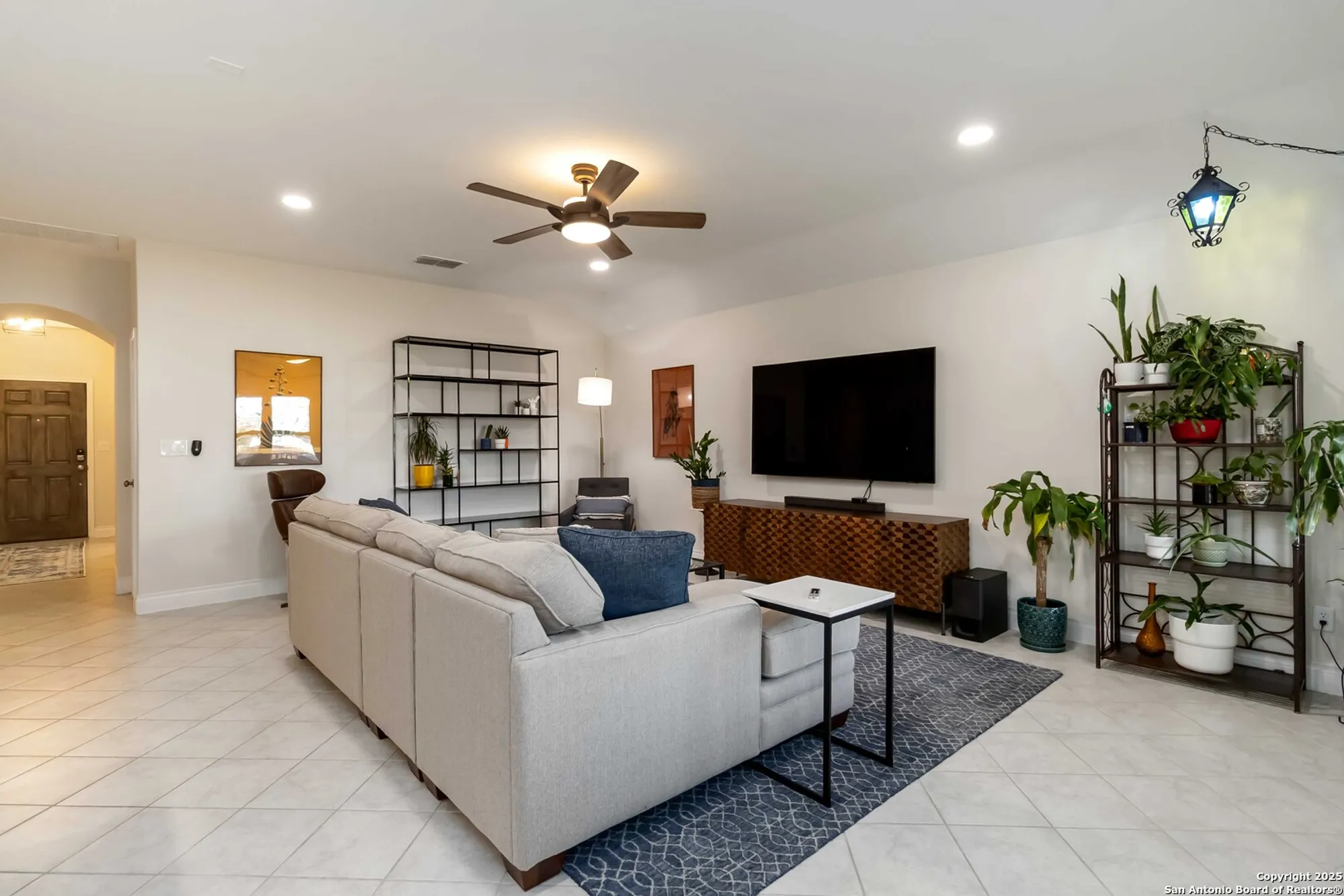 Property Slideshow image 7 of 30 | 2283 gran cielo trl, New Braunfels, TX, 78132