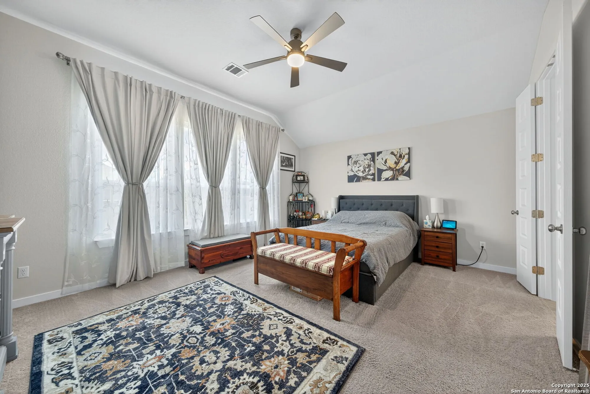 Property Slideshow image 18 of 25 | 2227 quince ave, New Braunfels, TX, 78132