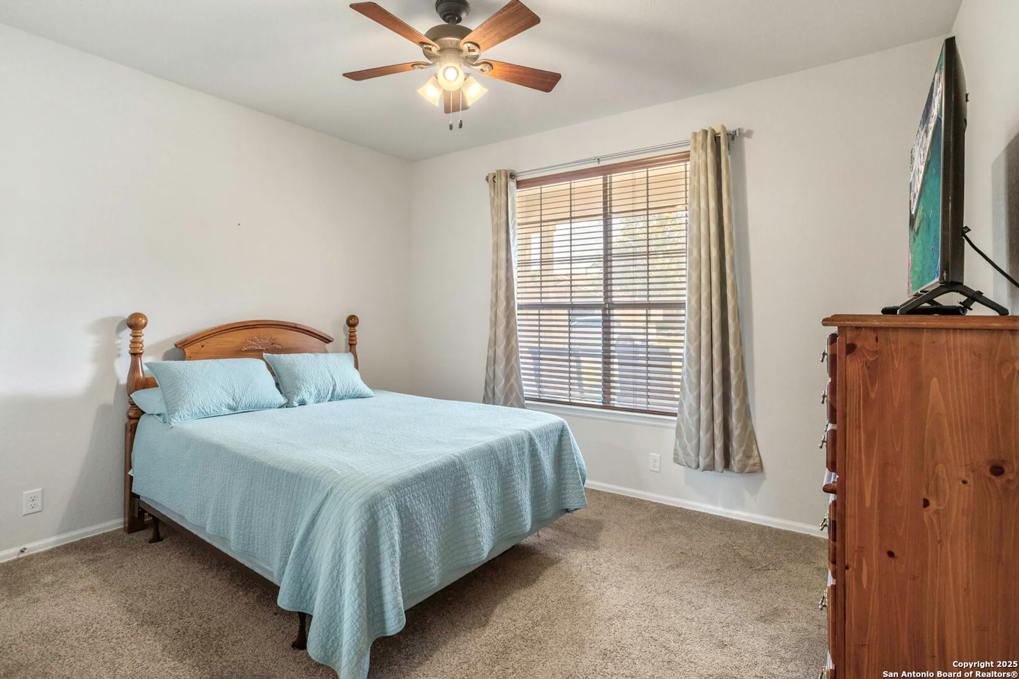 Property Slideshow image 12 of 25 | 12435 modena bay, San Antonio, TX, 78253