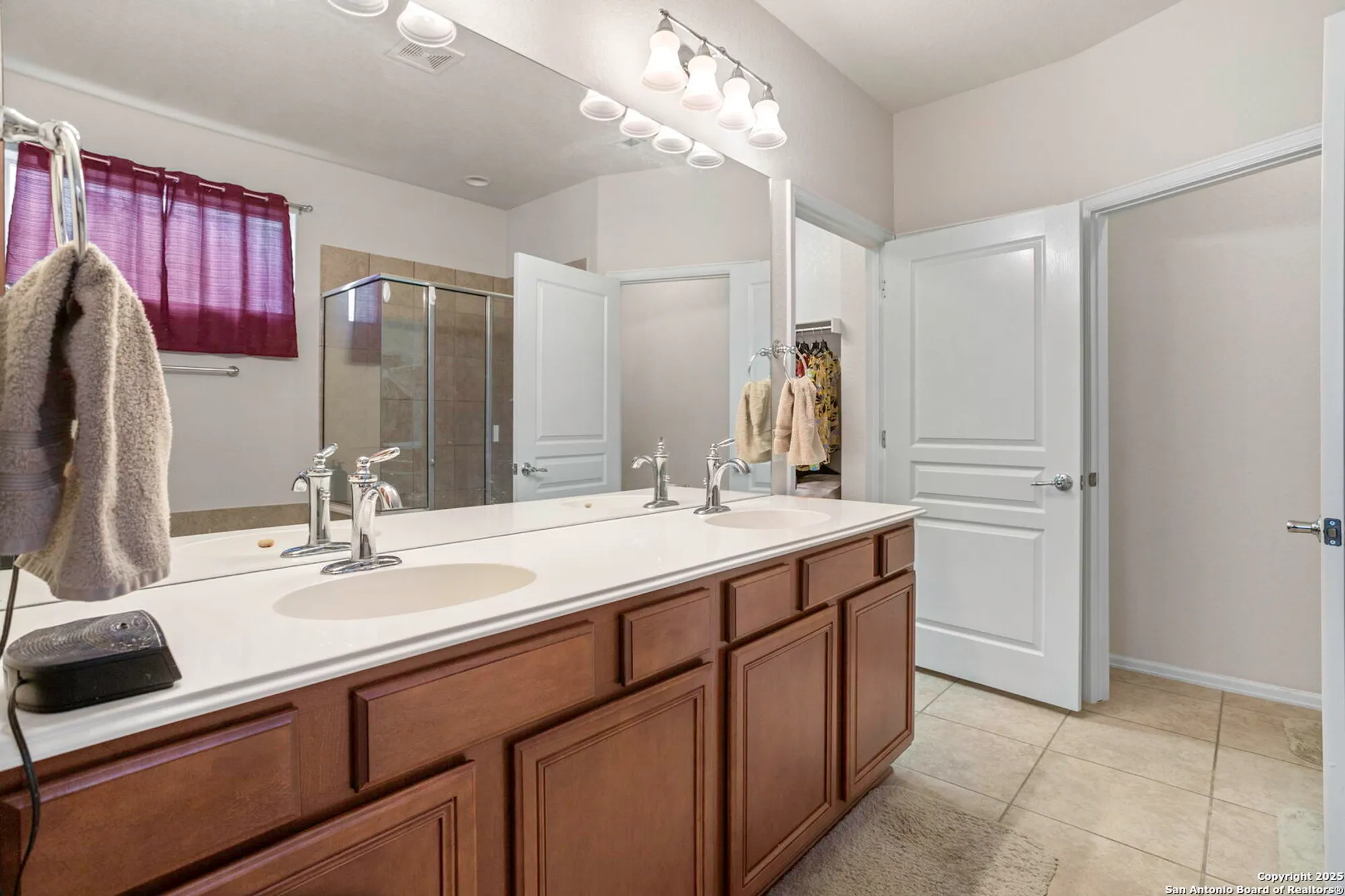 Property Slideshow image 17 of 25 | 12435 modena bay, San Antonio, TX, 78253
