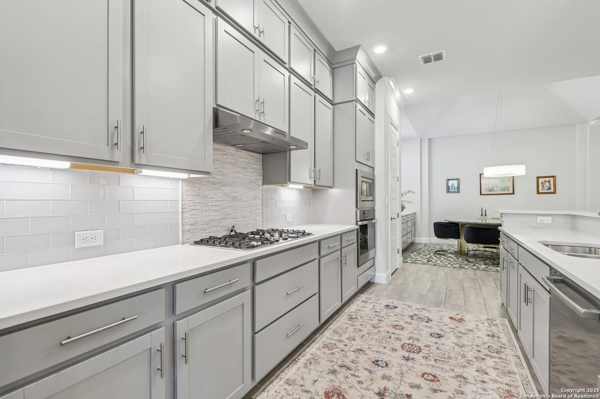 Property Slideshow image 22 of 62 | 22911 grande vis, San Antonio, TX, 78261