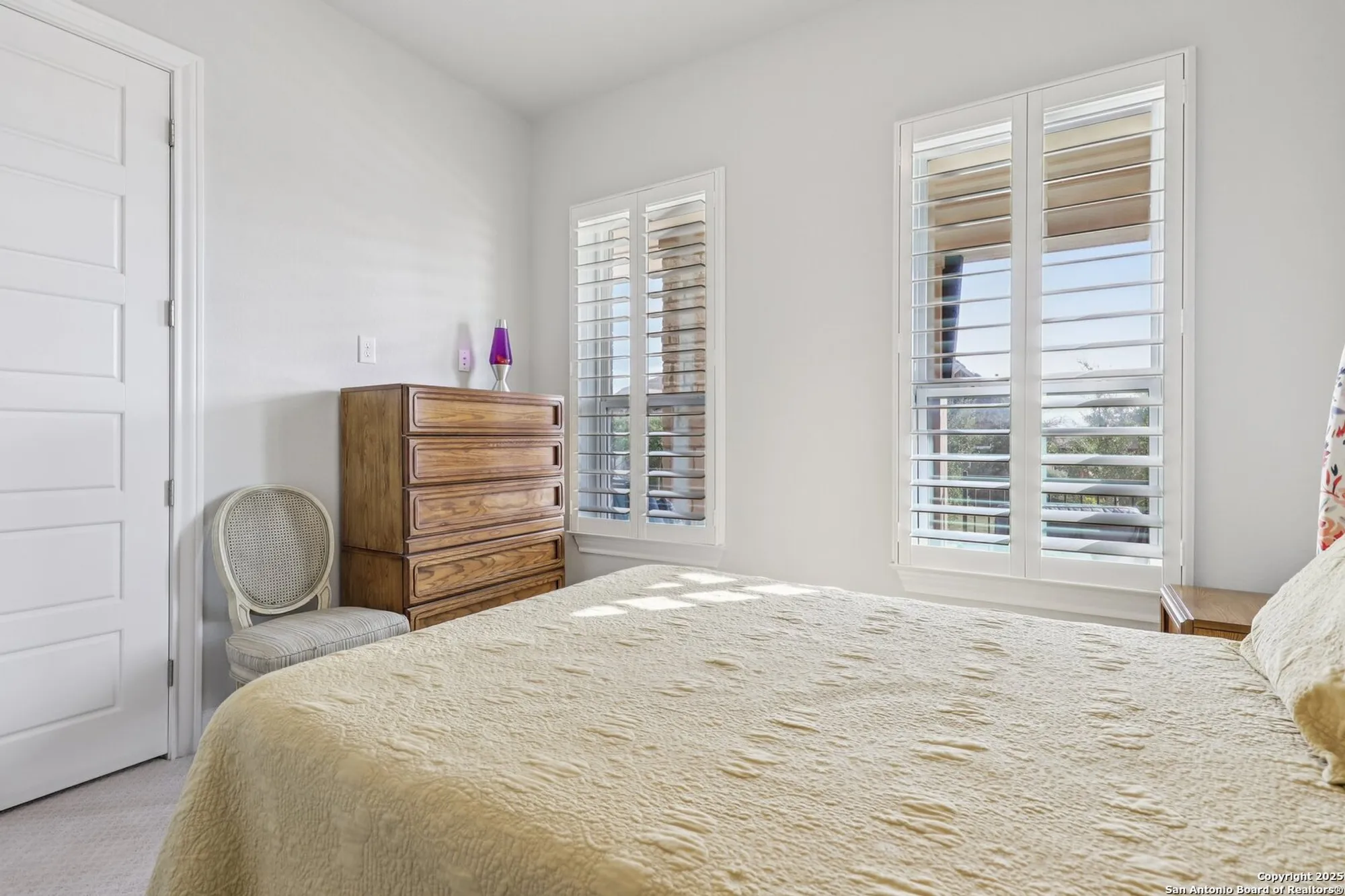 Property Slideshow image 8 of 62 | 22911 grande vis, San Antonio, TX, 78261