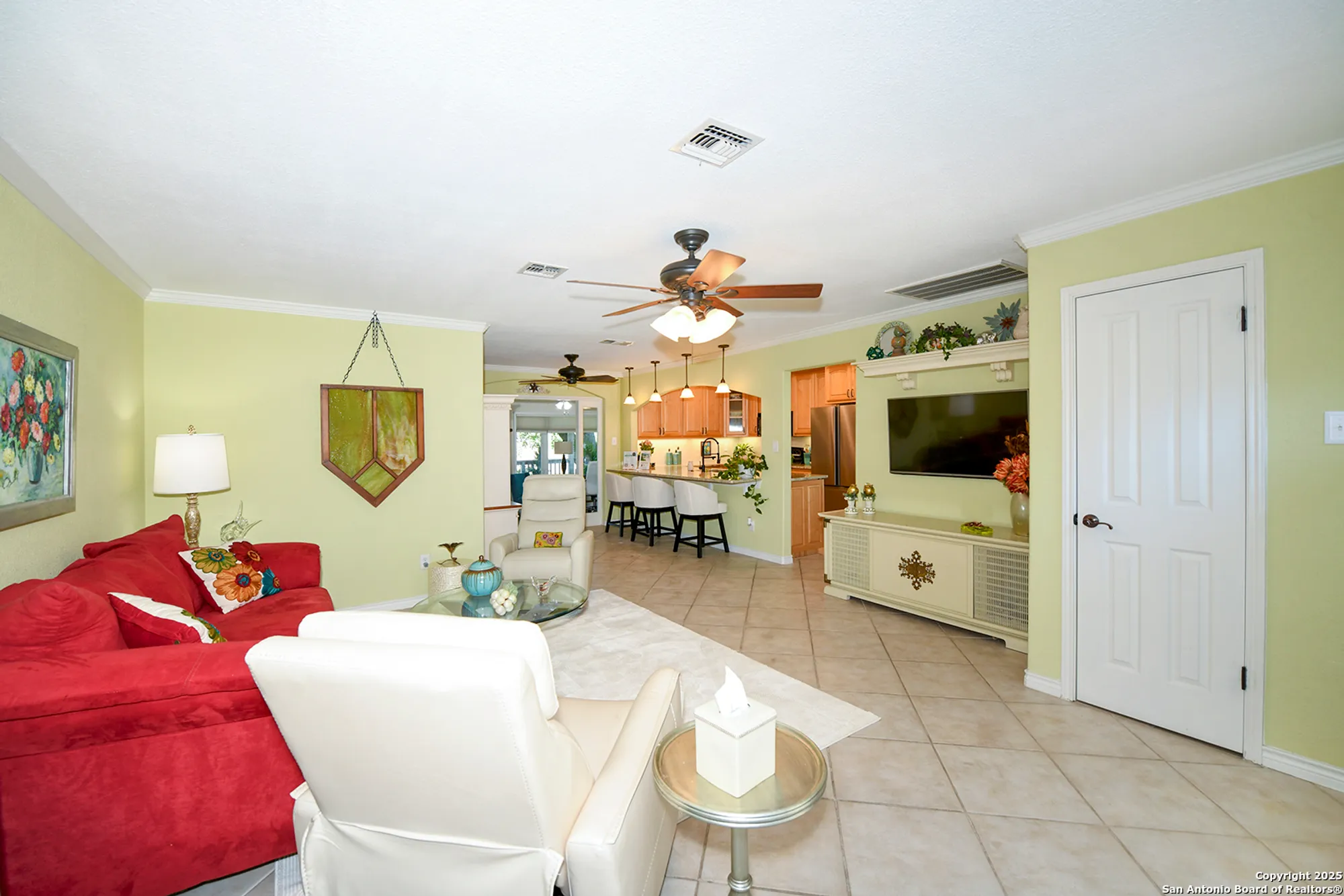 Property Slideshow image 7 of 27 | 3825 overlook dr, Schertz, TX, 78108