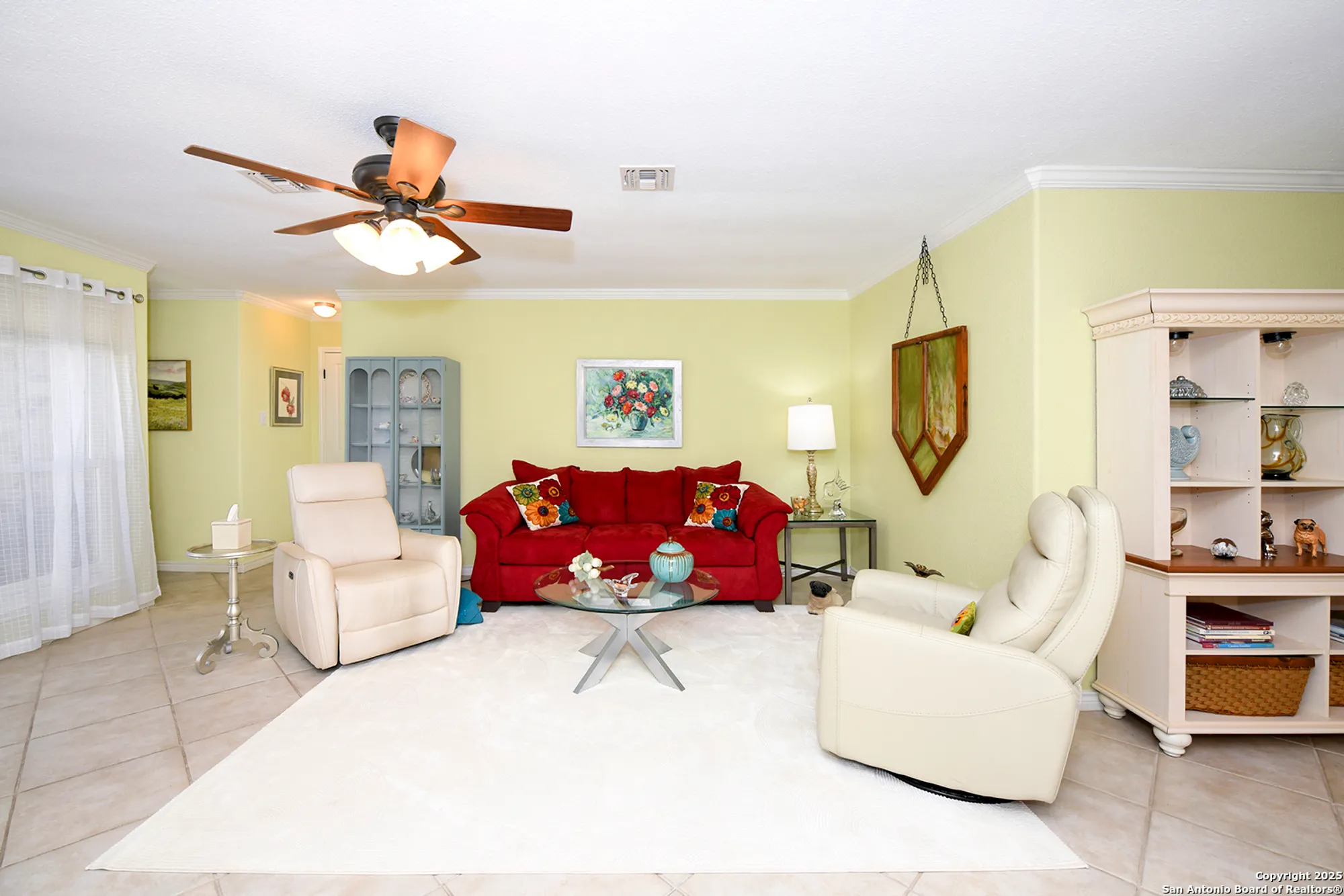 Property Slideshow image 8 of 27 | 3825 overlook dr, Schertz, TX, 78108