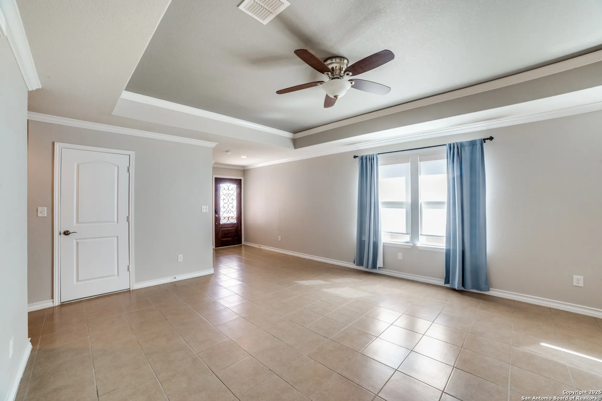Property Slideshow image 5 of 25 | 13058 salt frk, San Antonio, TX, 78253