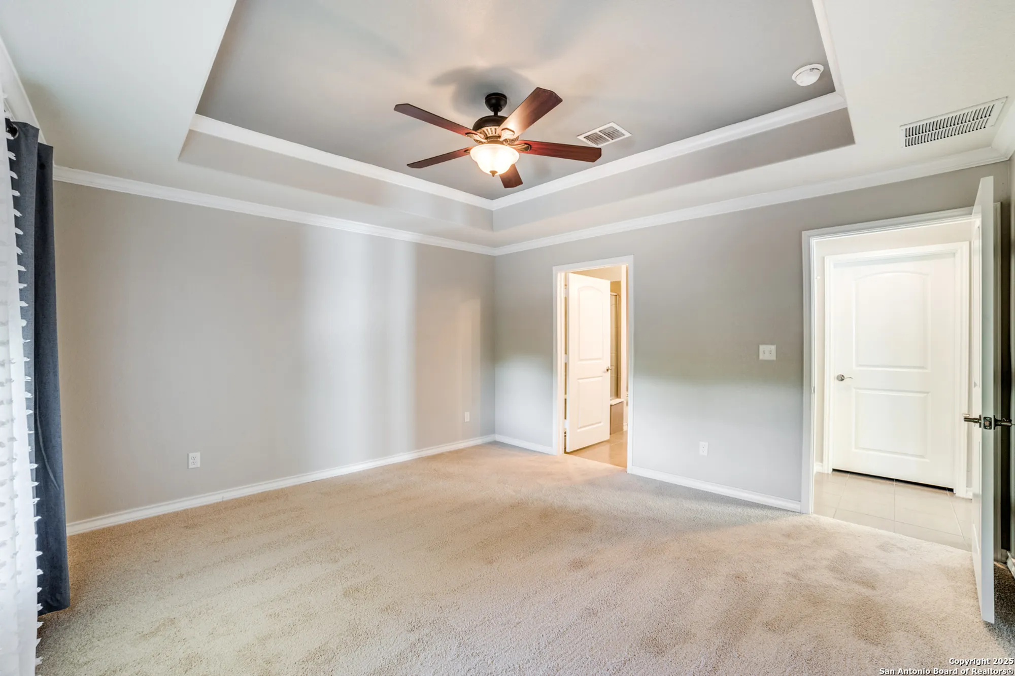 Property Slideshow image 18 of 25 | 13058 salt frk, San Antonio, TX, 78253