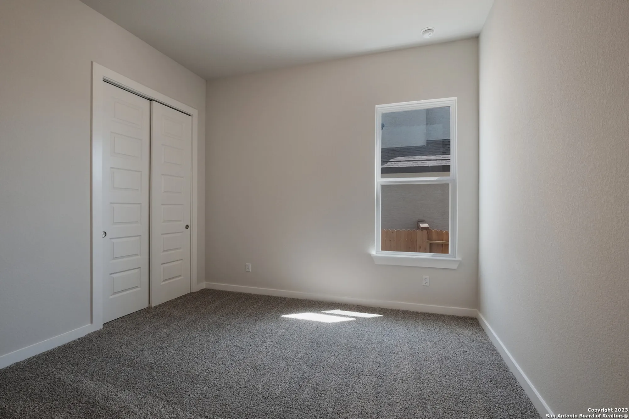 Property Slideshow image 20 of 43 | 2240 sur ave, New Braunfels, TX, 78132