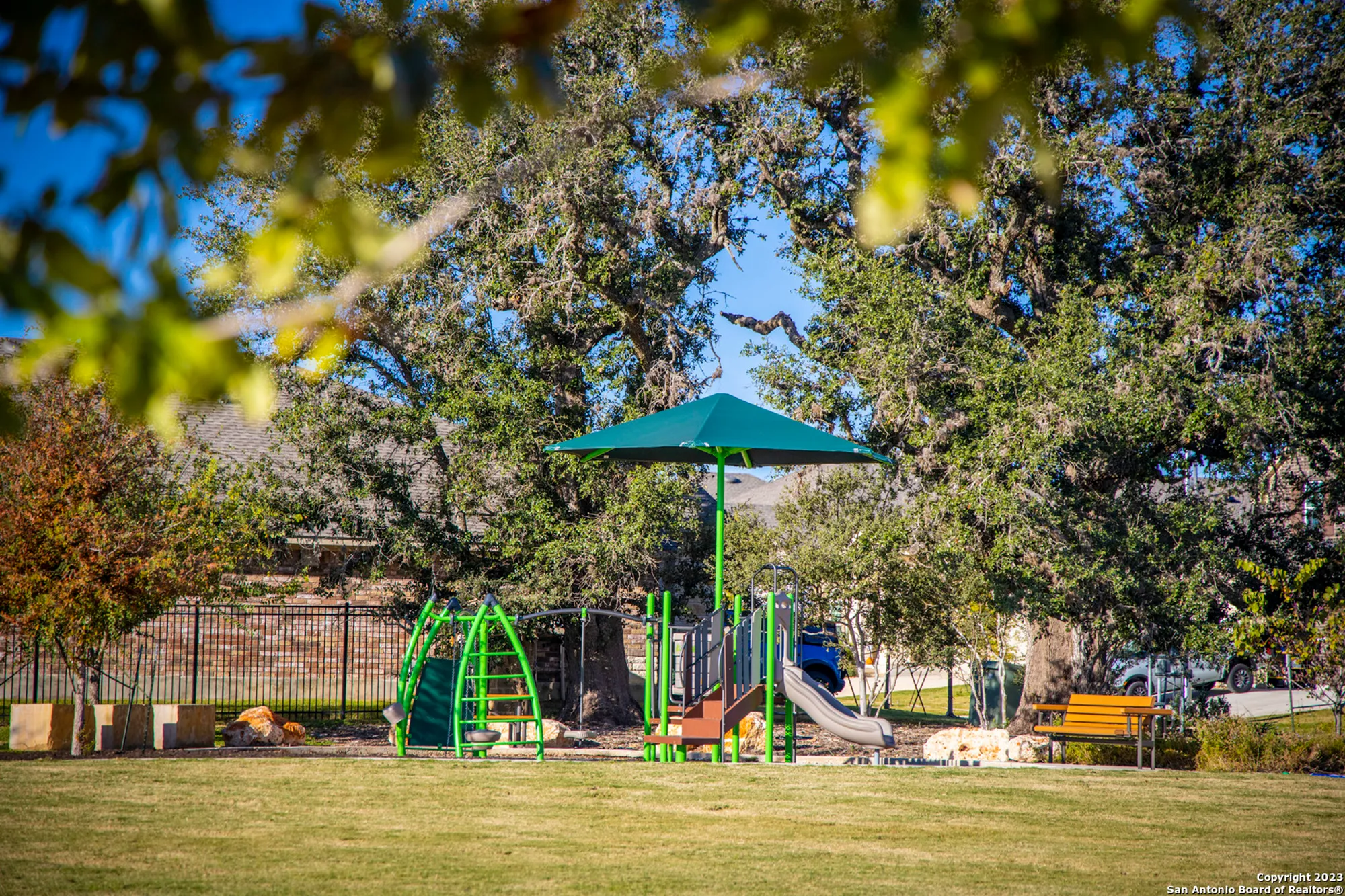 Property Slideshow image 38 of 43 | 2240 sur ave, New Braunfels, TX, 78132