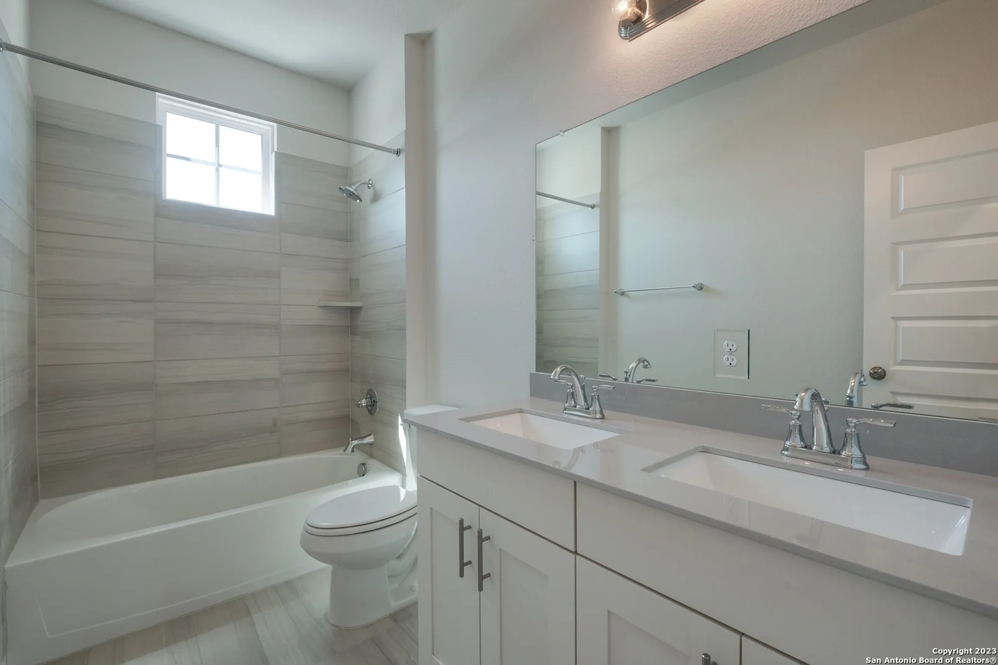 Property Slideshow image 24 of 43 | 2240 sur ave, New Braunfels, TX, 78132