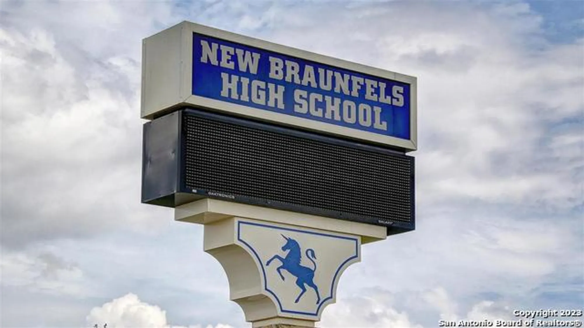 Property Slideshow image 17 of 18 | 375 borchers blvd, New Braunfels, TX, 78132