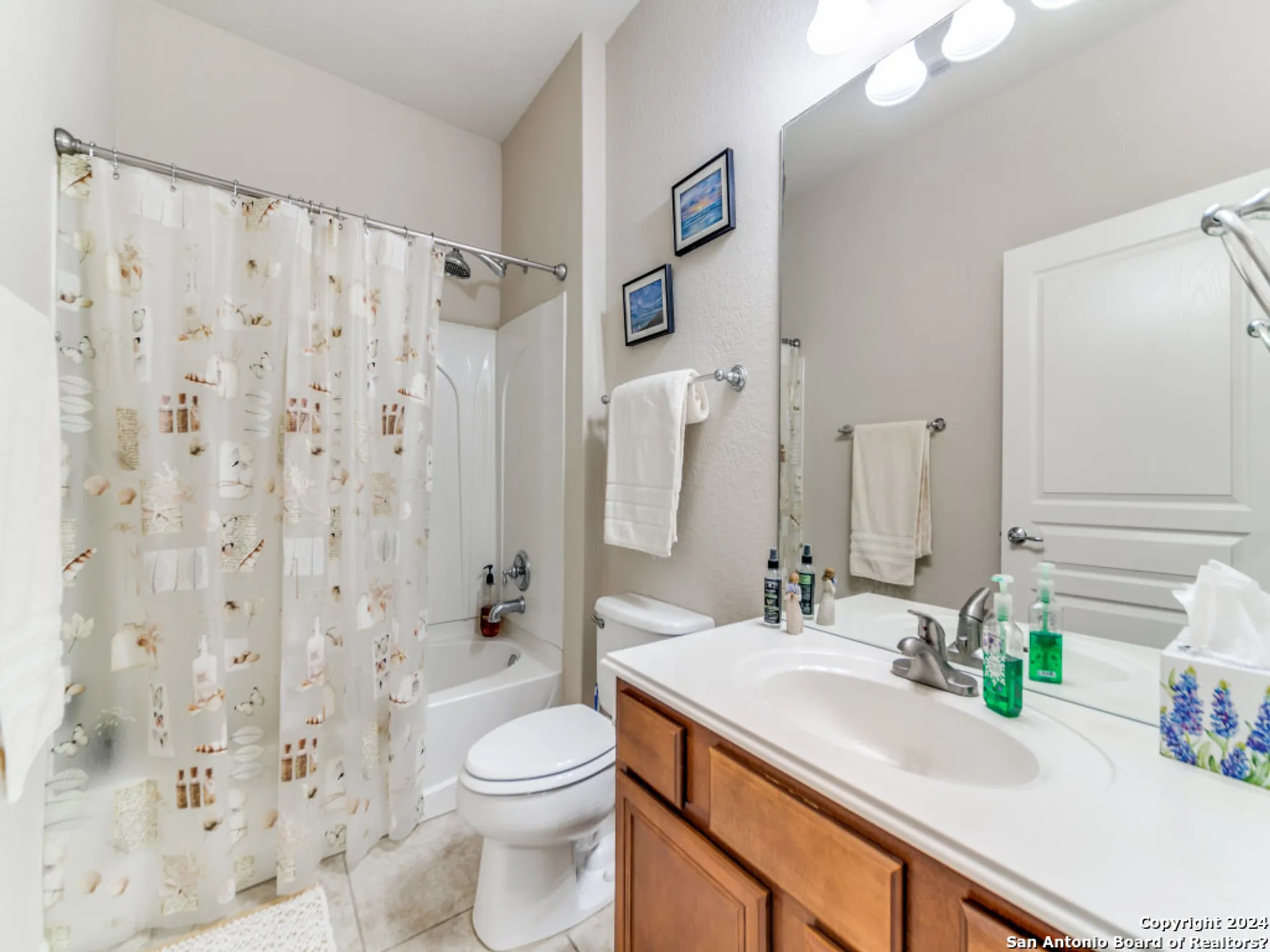 Property Slideshow image 26 of 33 | 12527 cascade hls, San Antonio, TX, 78253