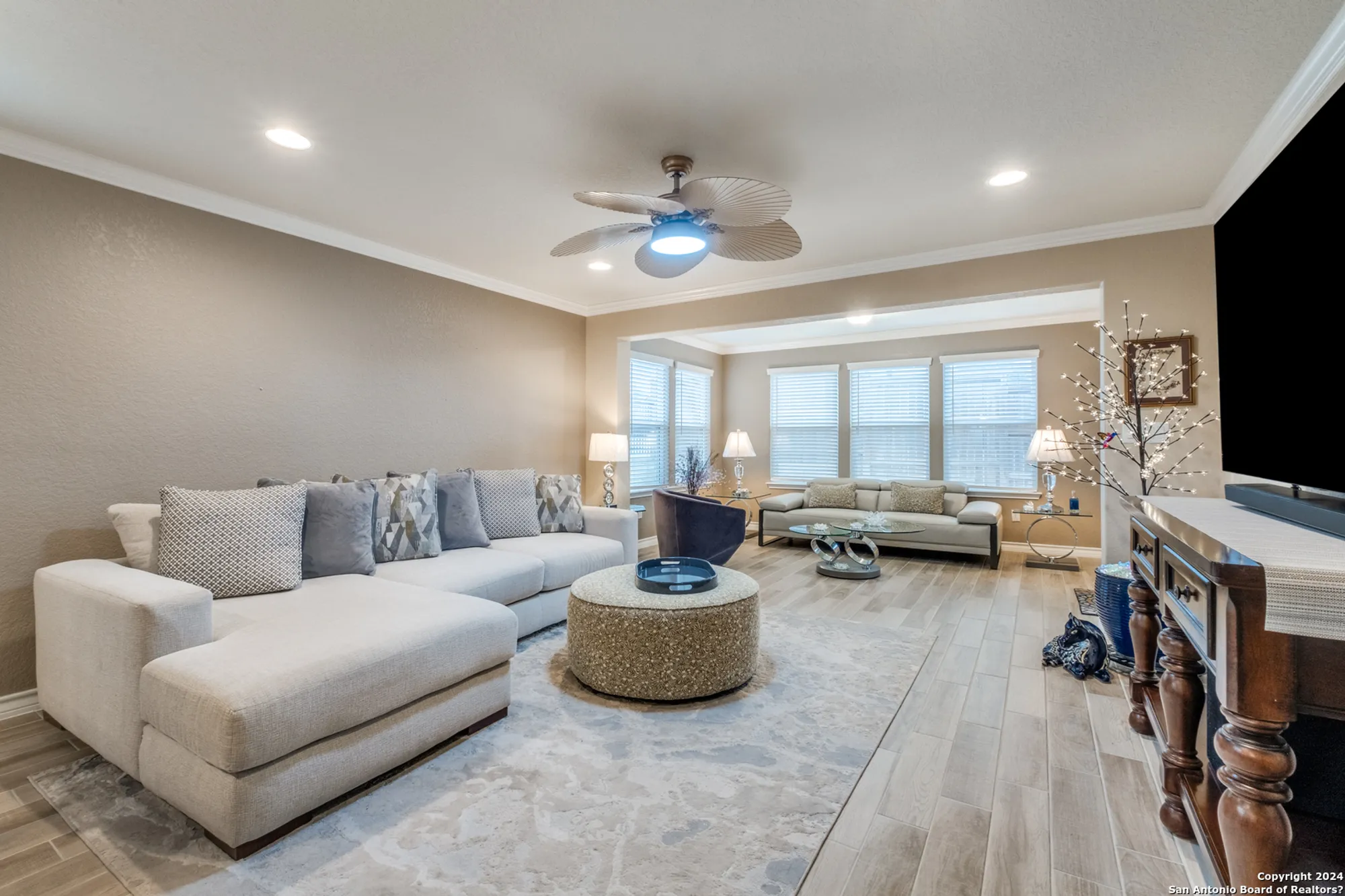 Property Slideshow image 7 of 35 | 12904 great sphinx, San Antonio, TX, 78253