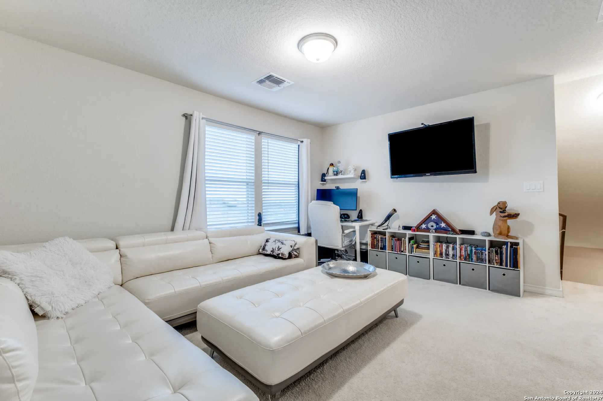 Property Slideshow image 11 of 35 | 12904 great sphinx, San Antonio, TX, 78253