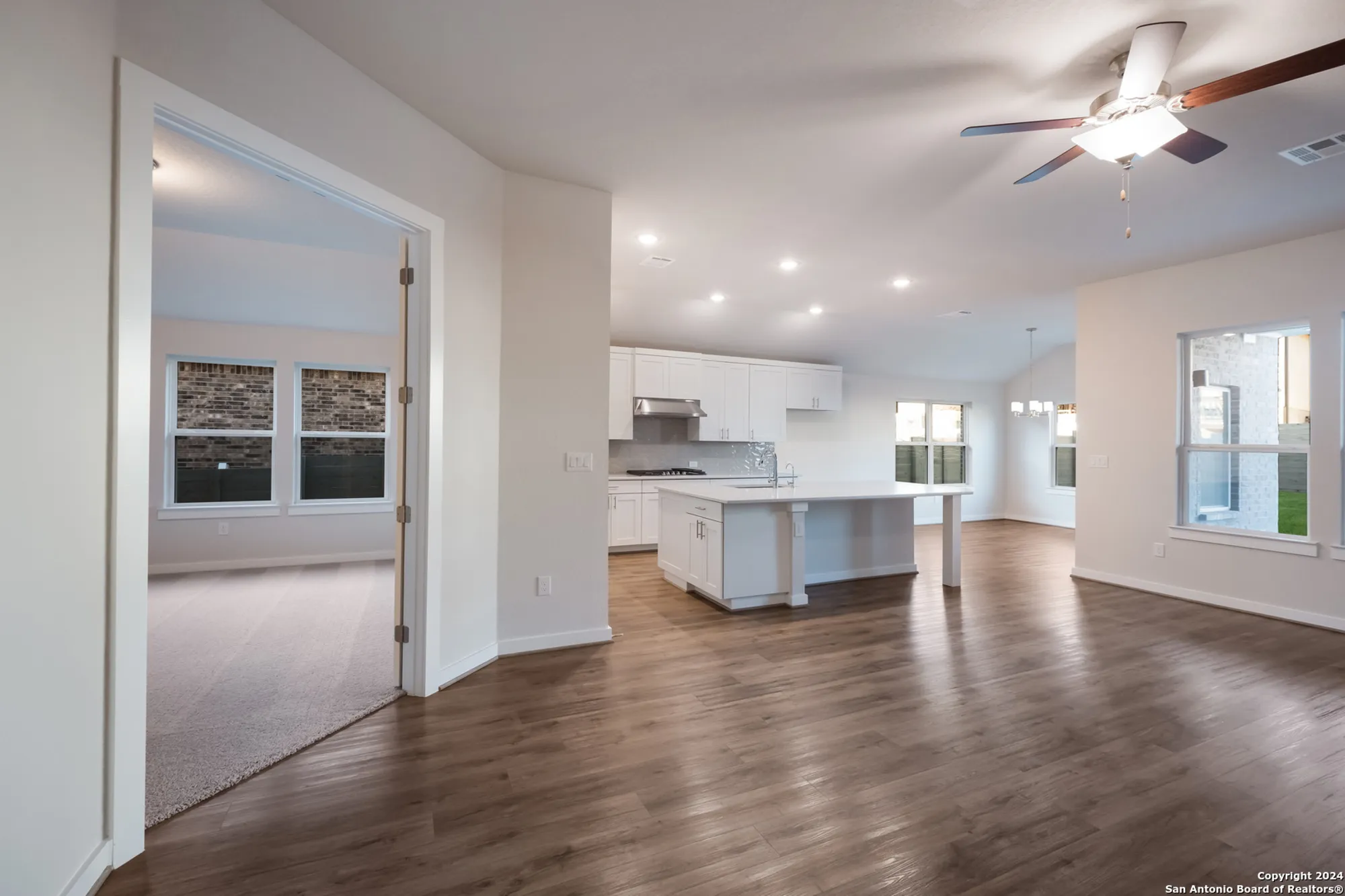 Property Slideshow image 6 of 41 | 584 tobacco pass, New Braunfels, TX, 78132