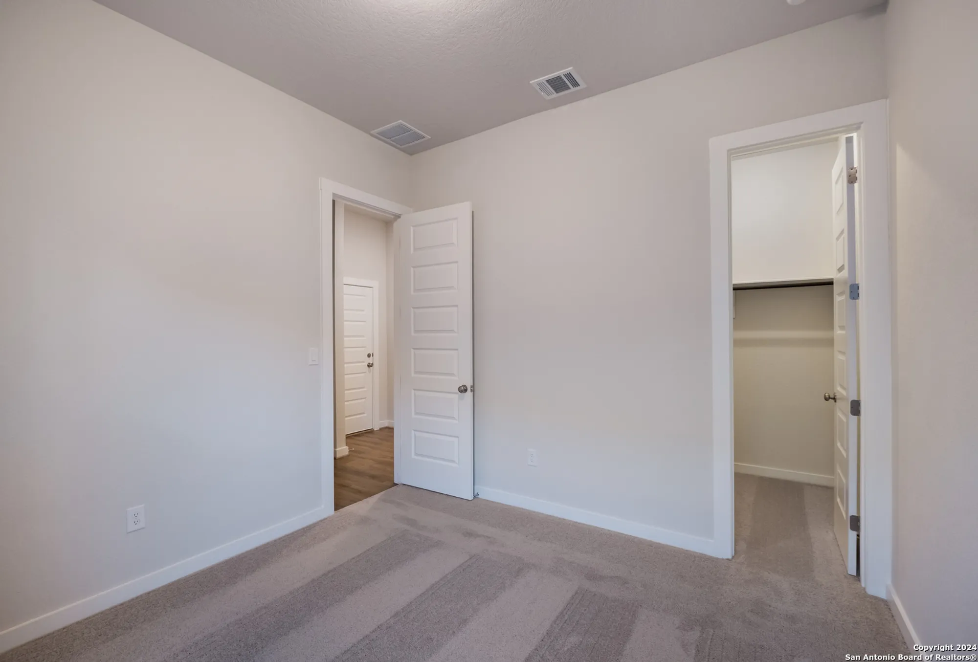 Property Slideshow image 27 of 41 | 584 tobacco pass, New Braunfels, TX, 78132