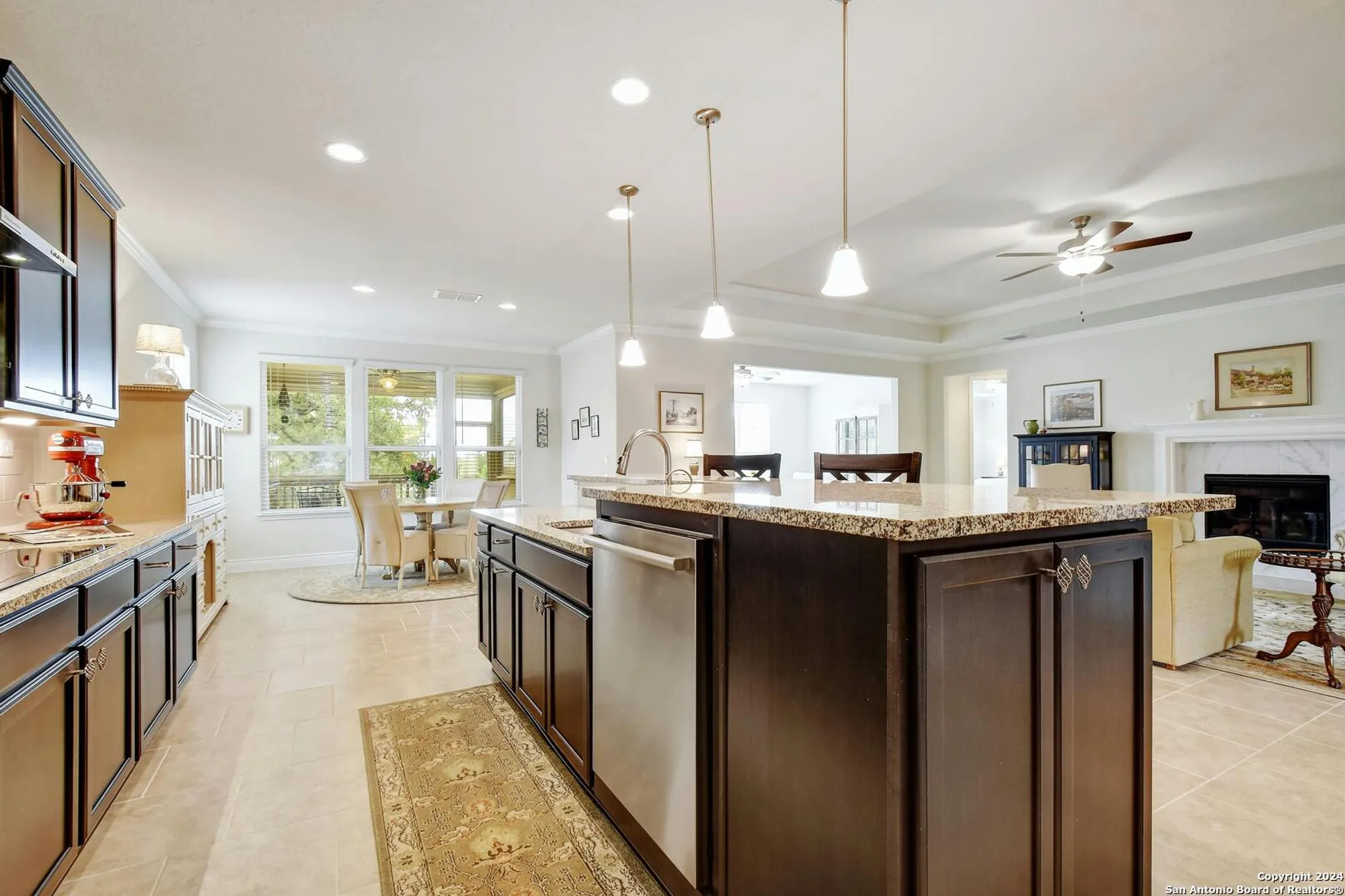 Property Slideshow image 12 of 40 | 12808 tower brg, San Antonio, TX, 78253