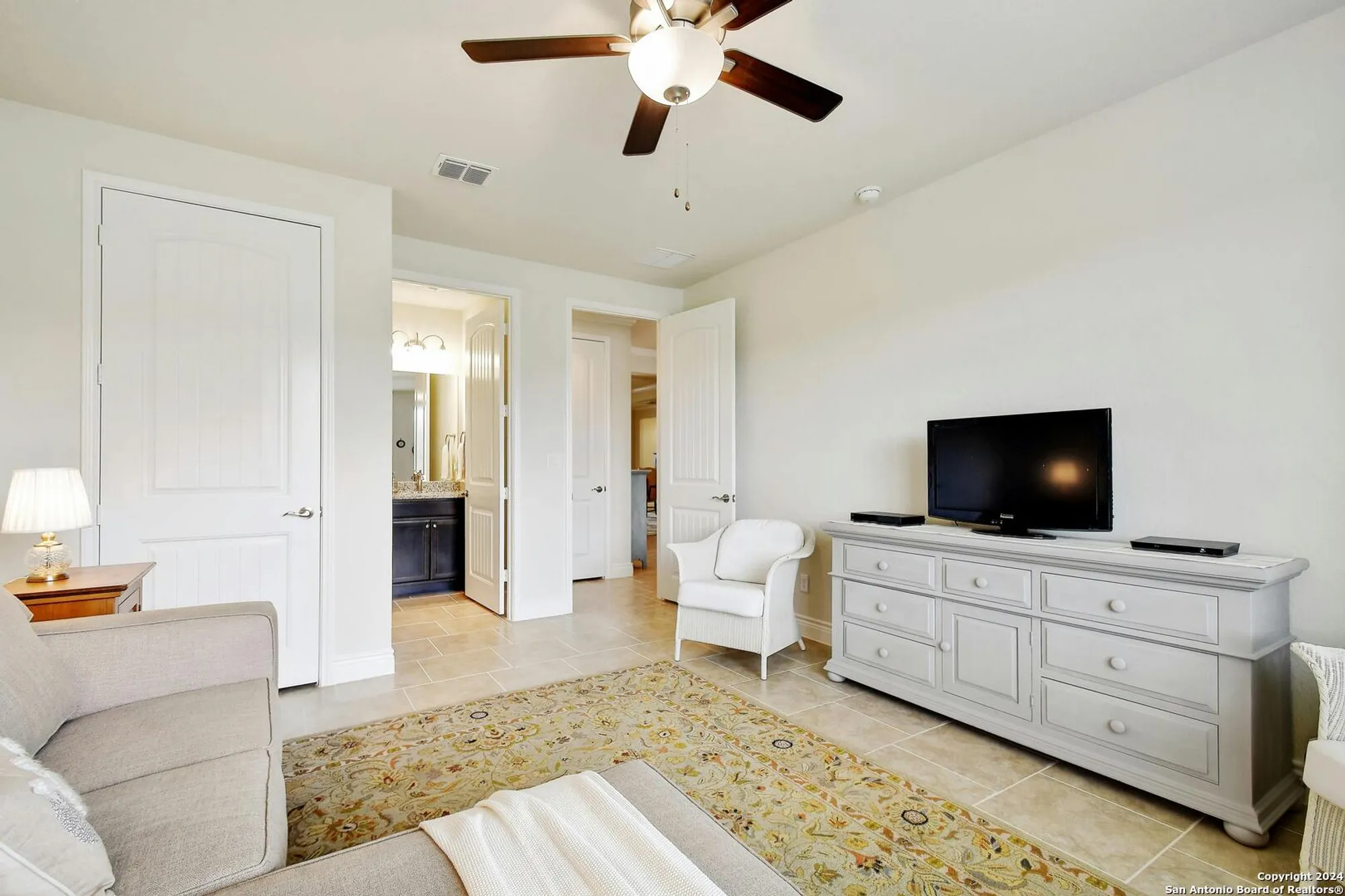 Property Slideshow image 20 of 40 | 12808 tower brg, San Antonio, TX, 78253