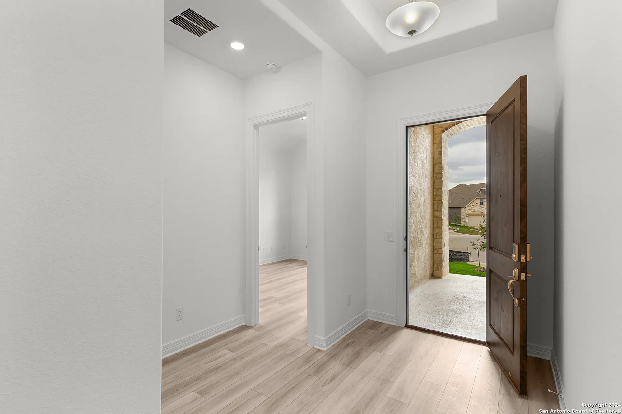 Property Slideshow image 5 of 42 | 28302 frank ter, San Antonio, TX, 78260