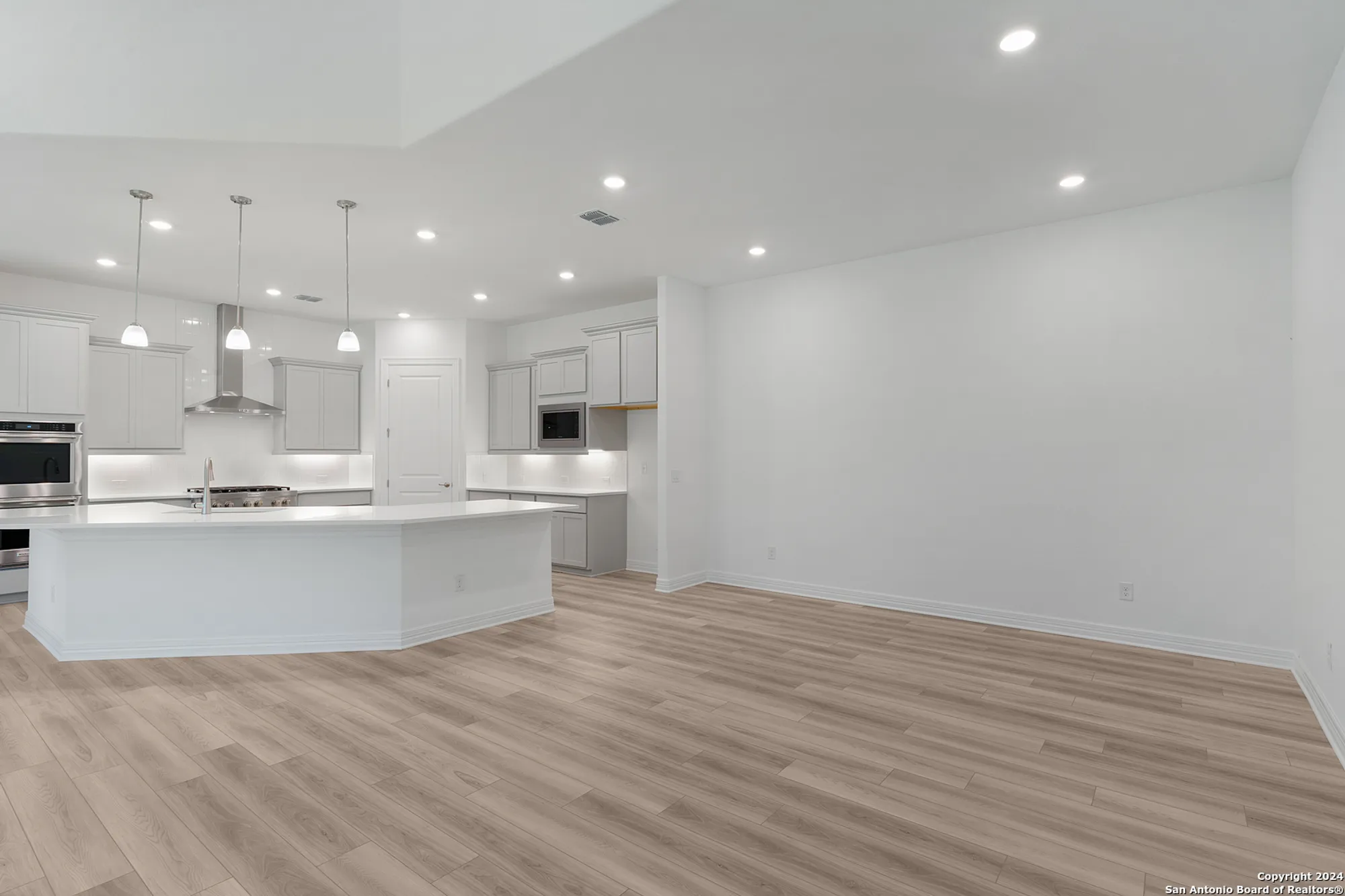 Property Slideshow image 25 of 42 | 28302 frank ter, San Antonio, TX, 78260