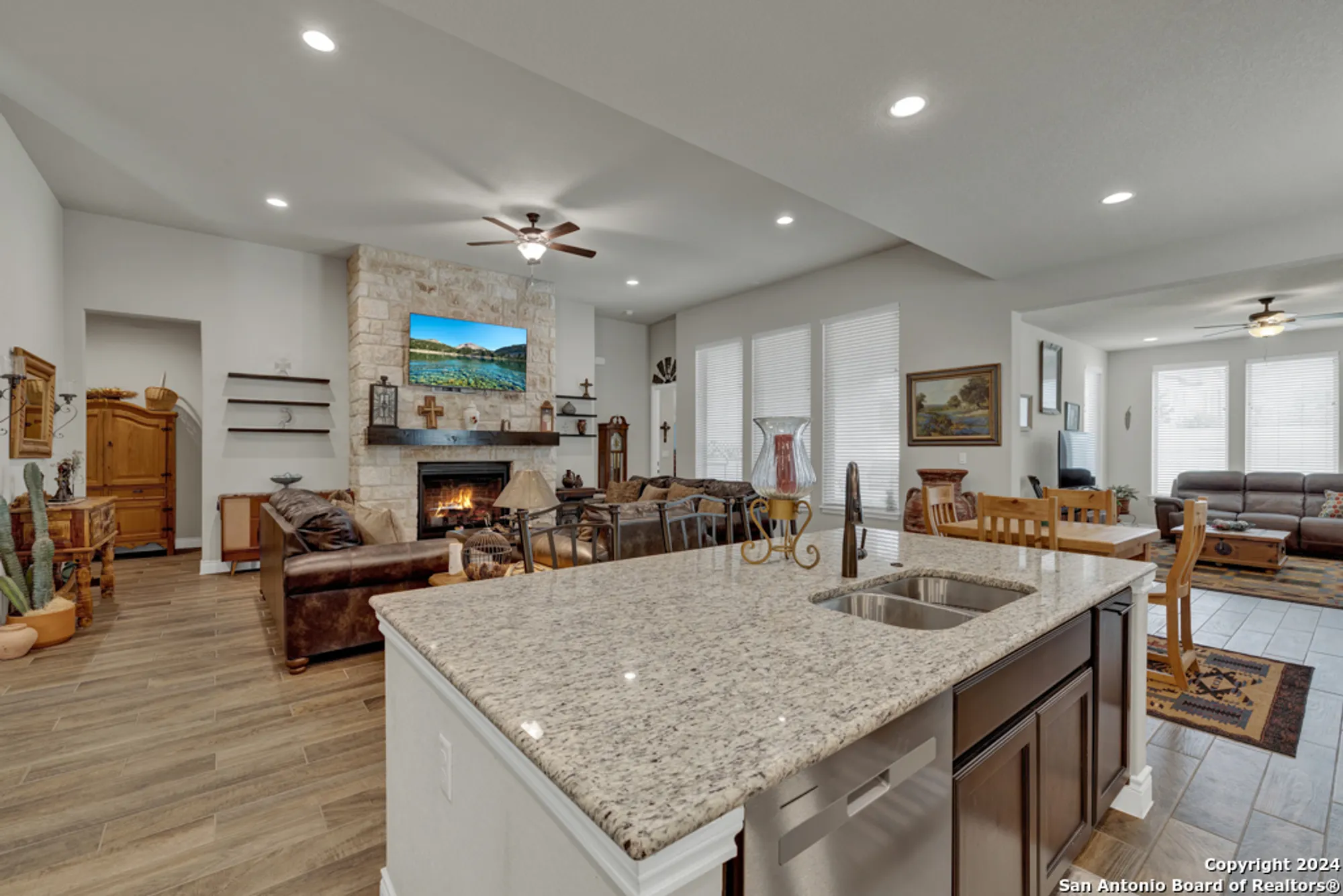 Property Slideshow image 22 of 41 | 588 vale ct, New Braunfels, TX, 78132