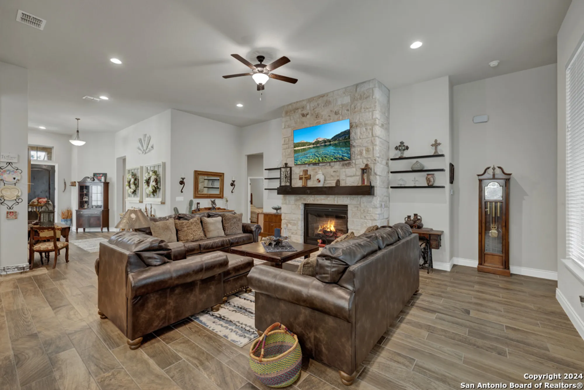 Property Slideshow image 28 of 41 | 588 vale ct, New Braunfels, TX, 78132