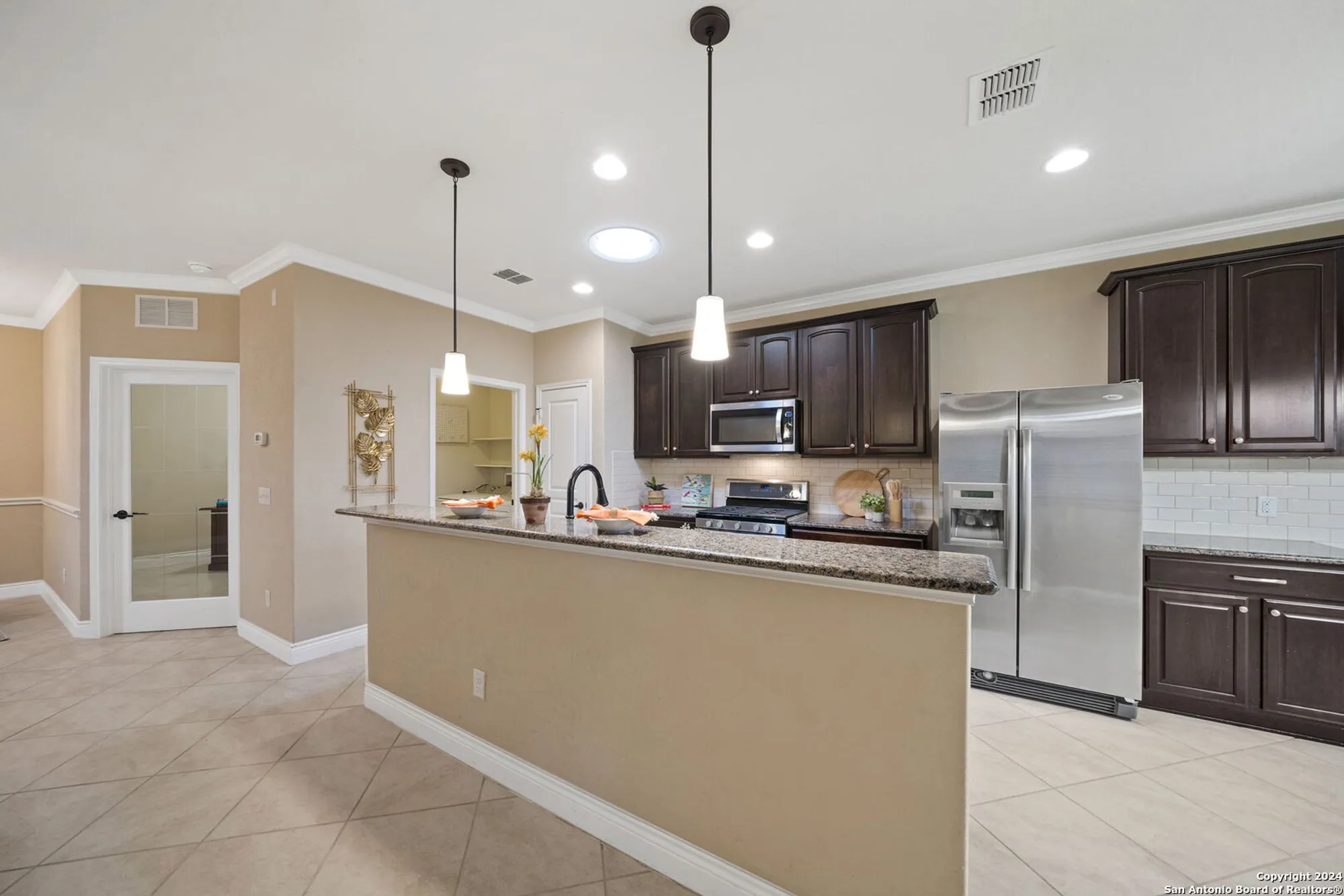 Property Slideshow image 8 of 36 | 3927 deep river, San Antonio, TX, 78253