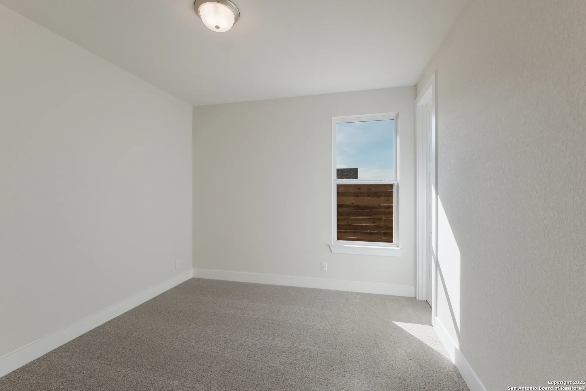 Property Slideshow image 5 of 30 | 1182 catnip, New Braunfels, TX, 78132