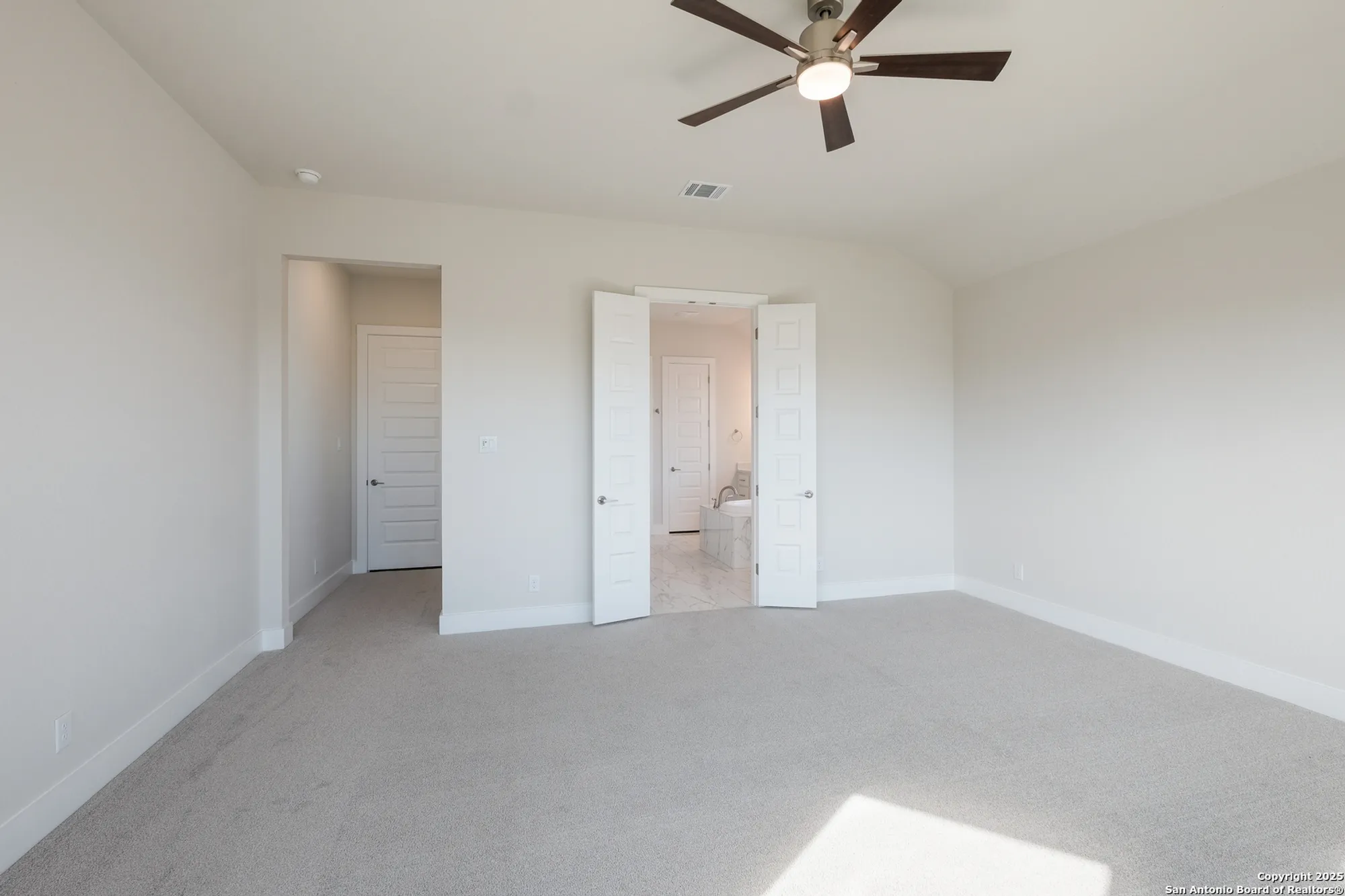 Property Slideshow image 19 of 30 | 1182 catnip, New Braunfels, TX, 78132