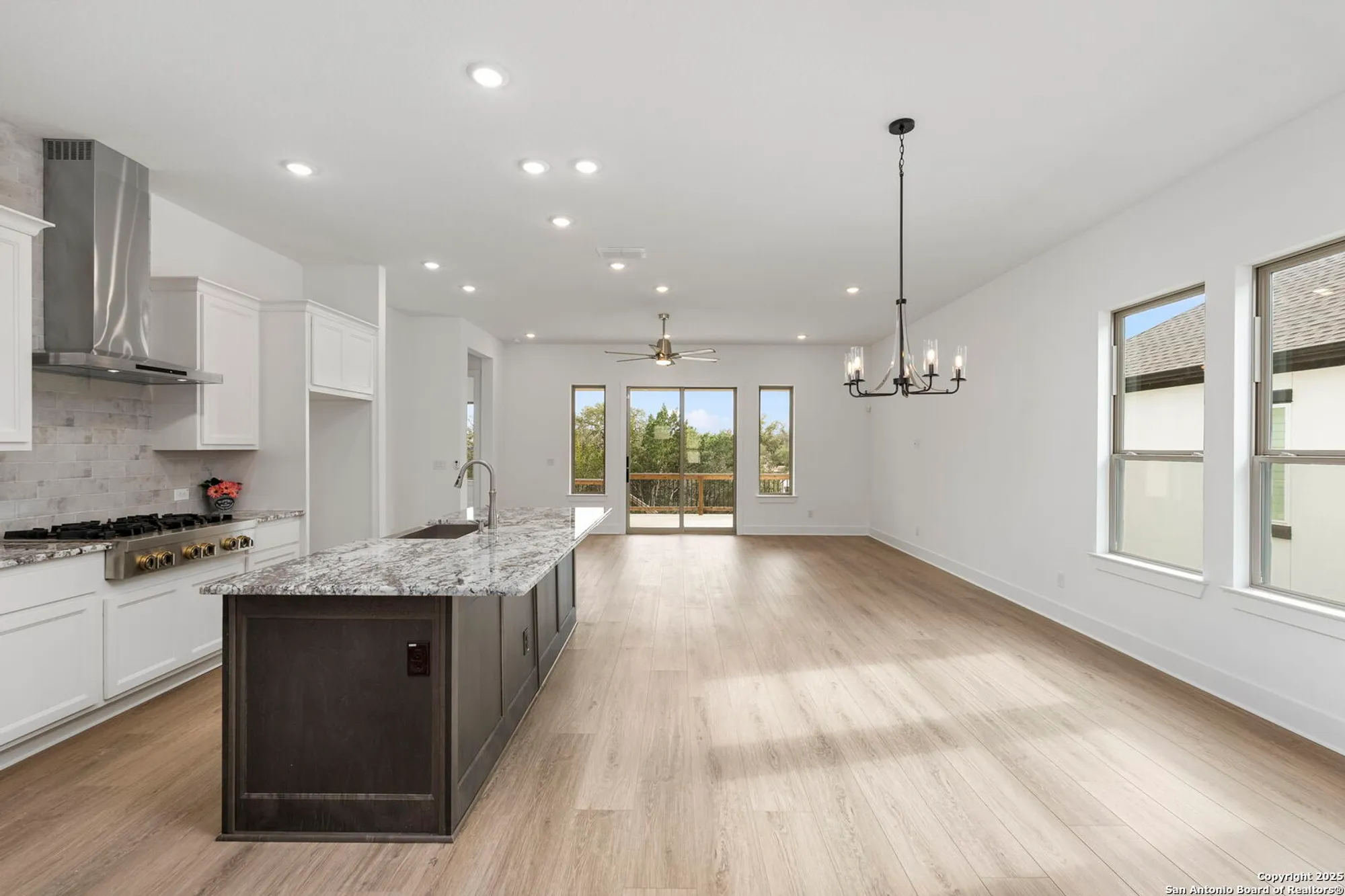 Property Slideshow image 5 of 43 | 125 sentido, Boerne, TX, 78006