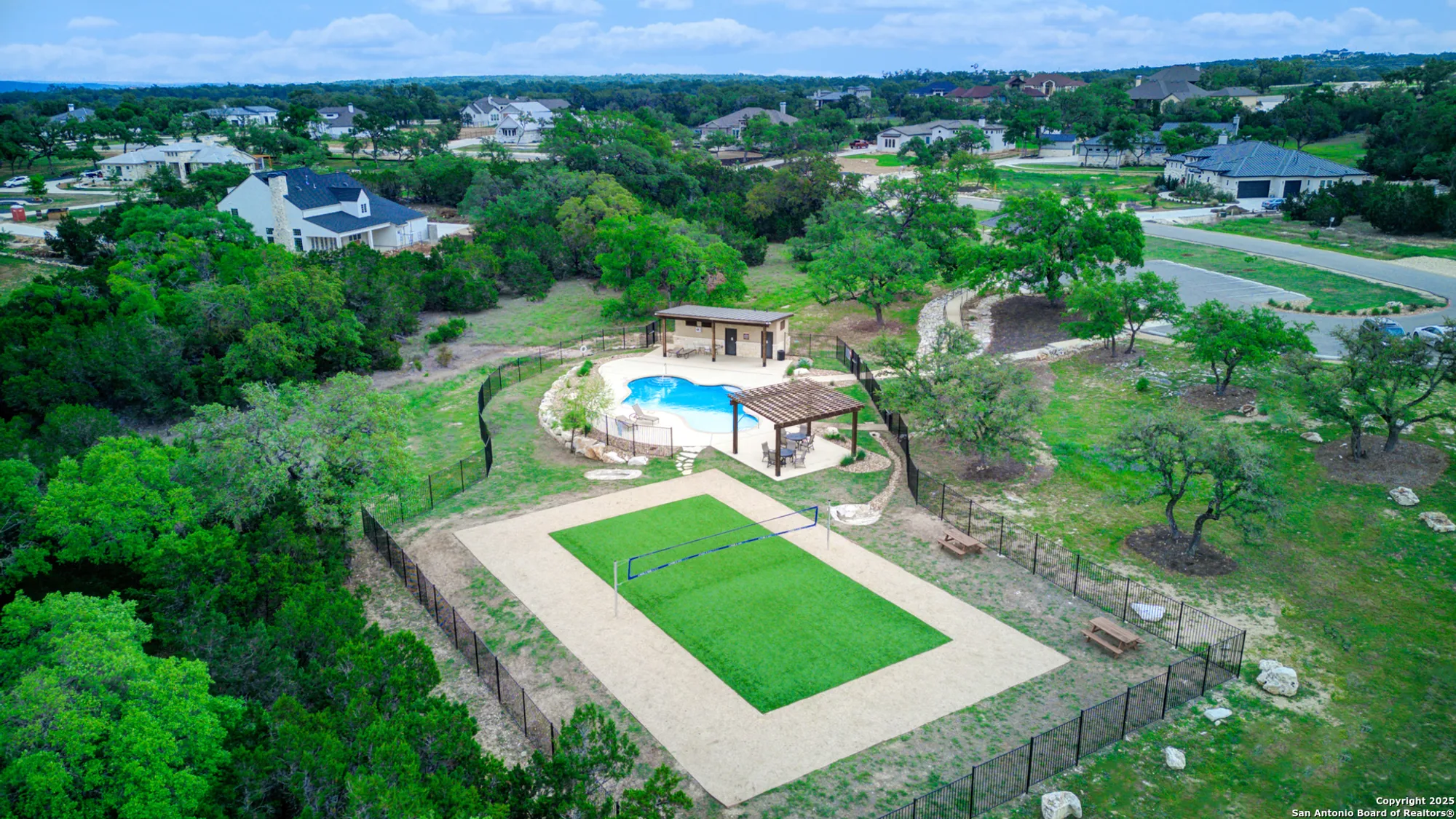 Property Slideshow image 35 of 41 | 633 vale ct, New Braunfels, TX, 78132