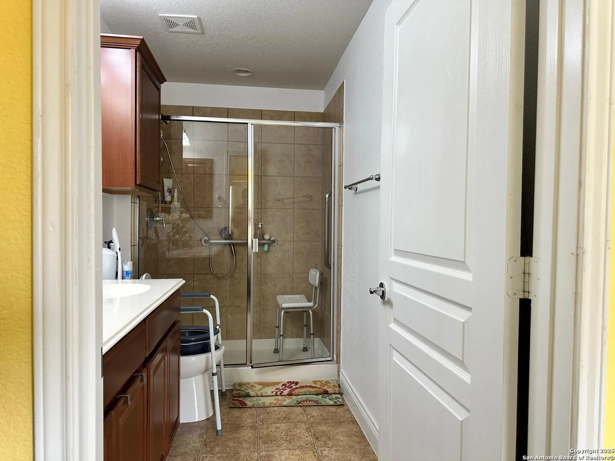 Property Slideshow image 8 of 14 | 12906 cedar fly, San Antonio, TX, 78253