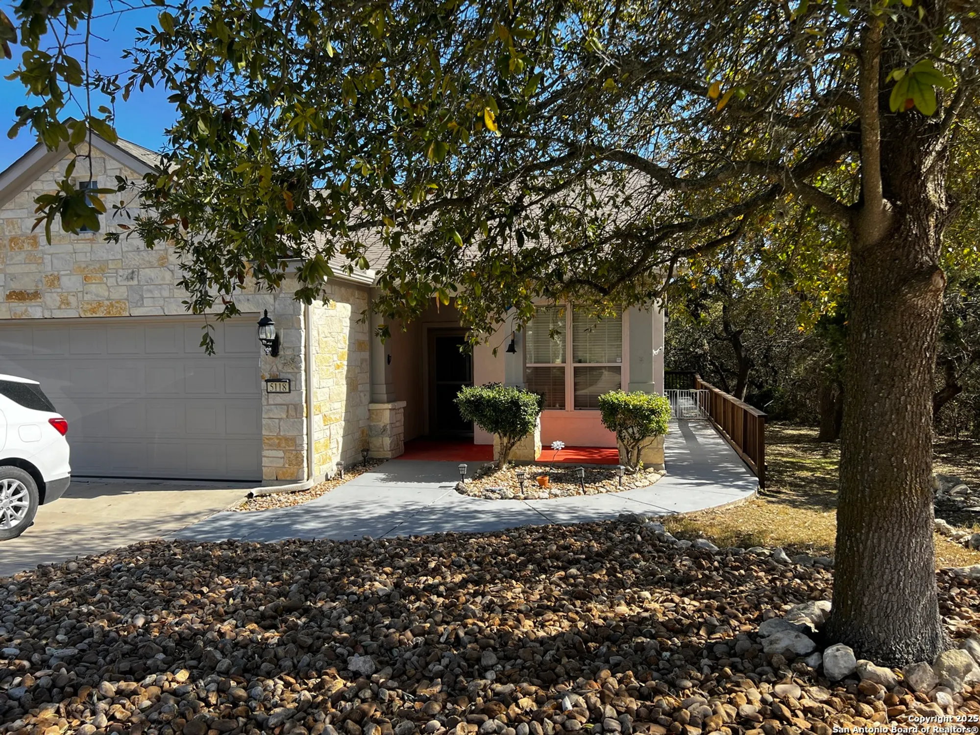 Property Slideshow image 1 of 19 | 5118 cactus thorn, San Antonio, TX, 78253