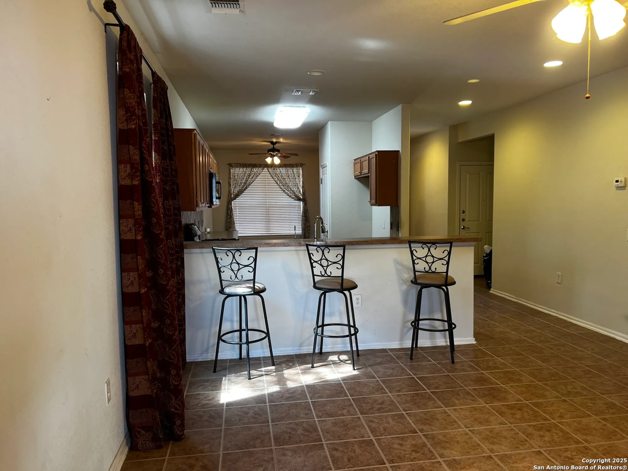 Property Slideshow image 6 of 19 | 5118 cactus thorn, San Antonio, TX, 78253