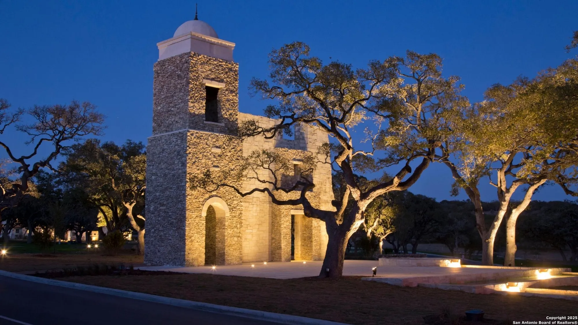 Property Slideshow image 2 of 13 | 328 sentido, Boerne, TX, 78006