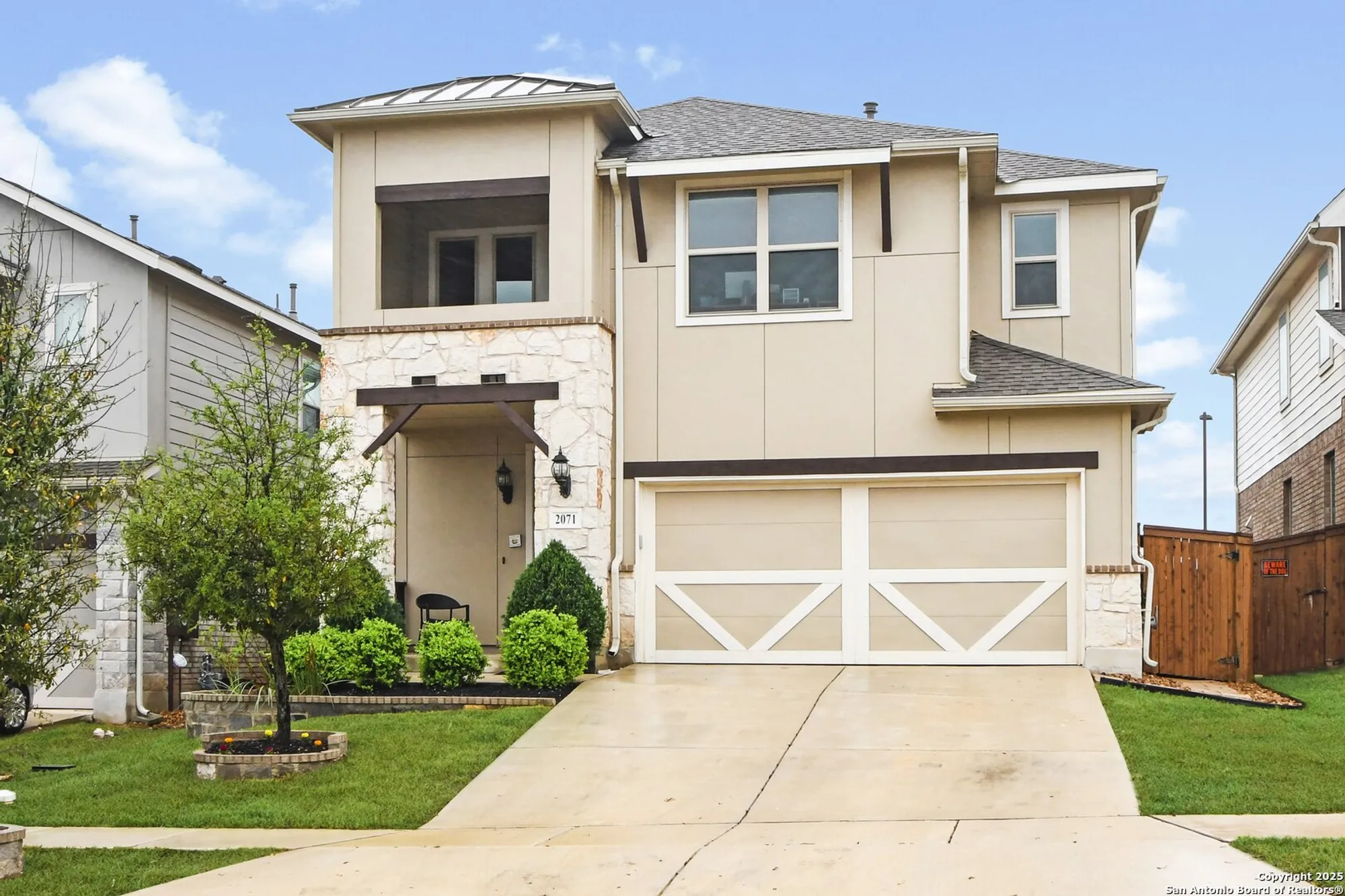 Property Slideshow image 2 of 29 | 2071 cowan dr, New Braunfels, TX, 78132