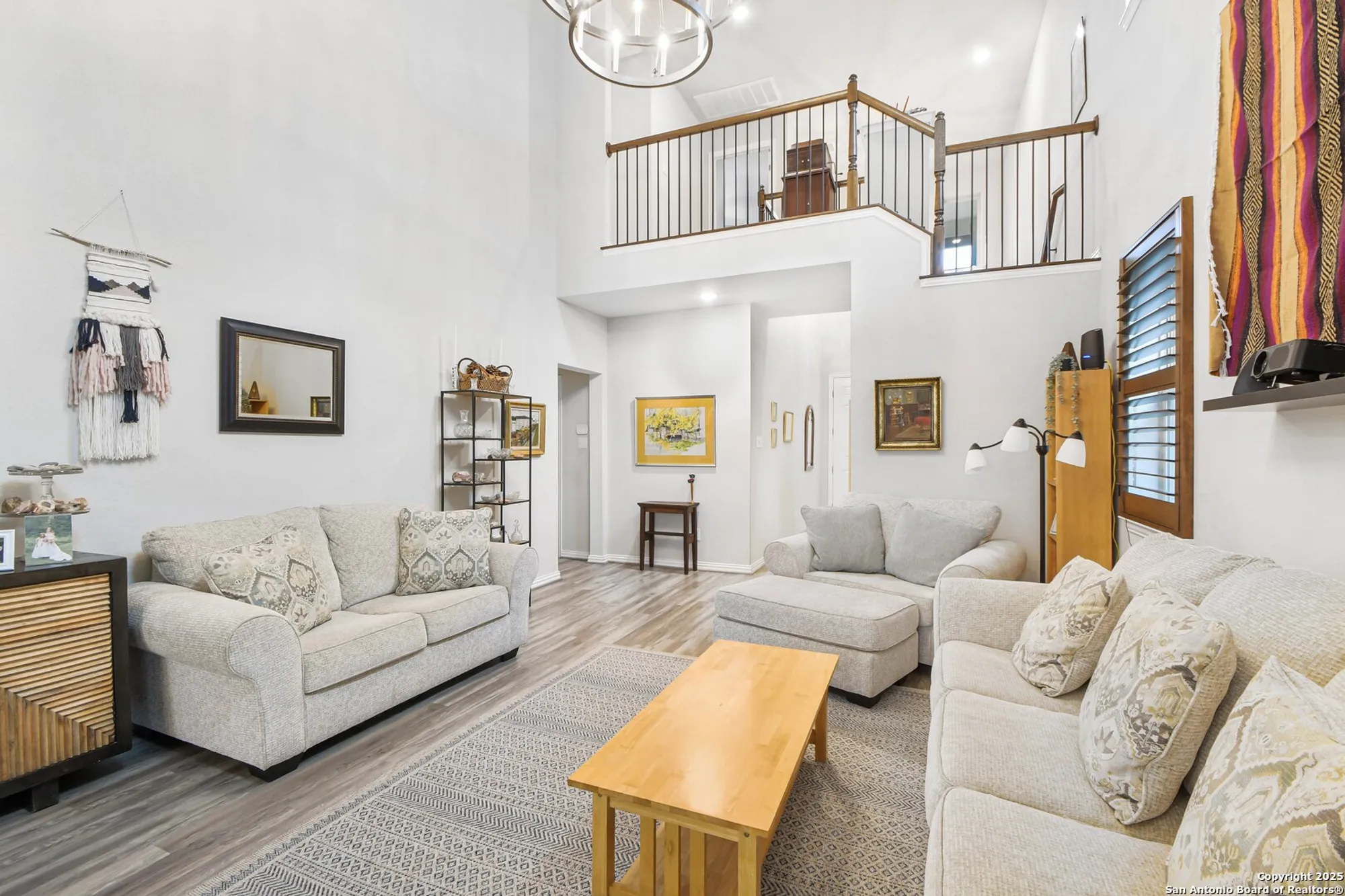 Property Slideshow image 7 of 29 | 2071 cowan dr, New Braunfels, TX, 78132