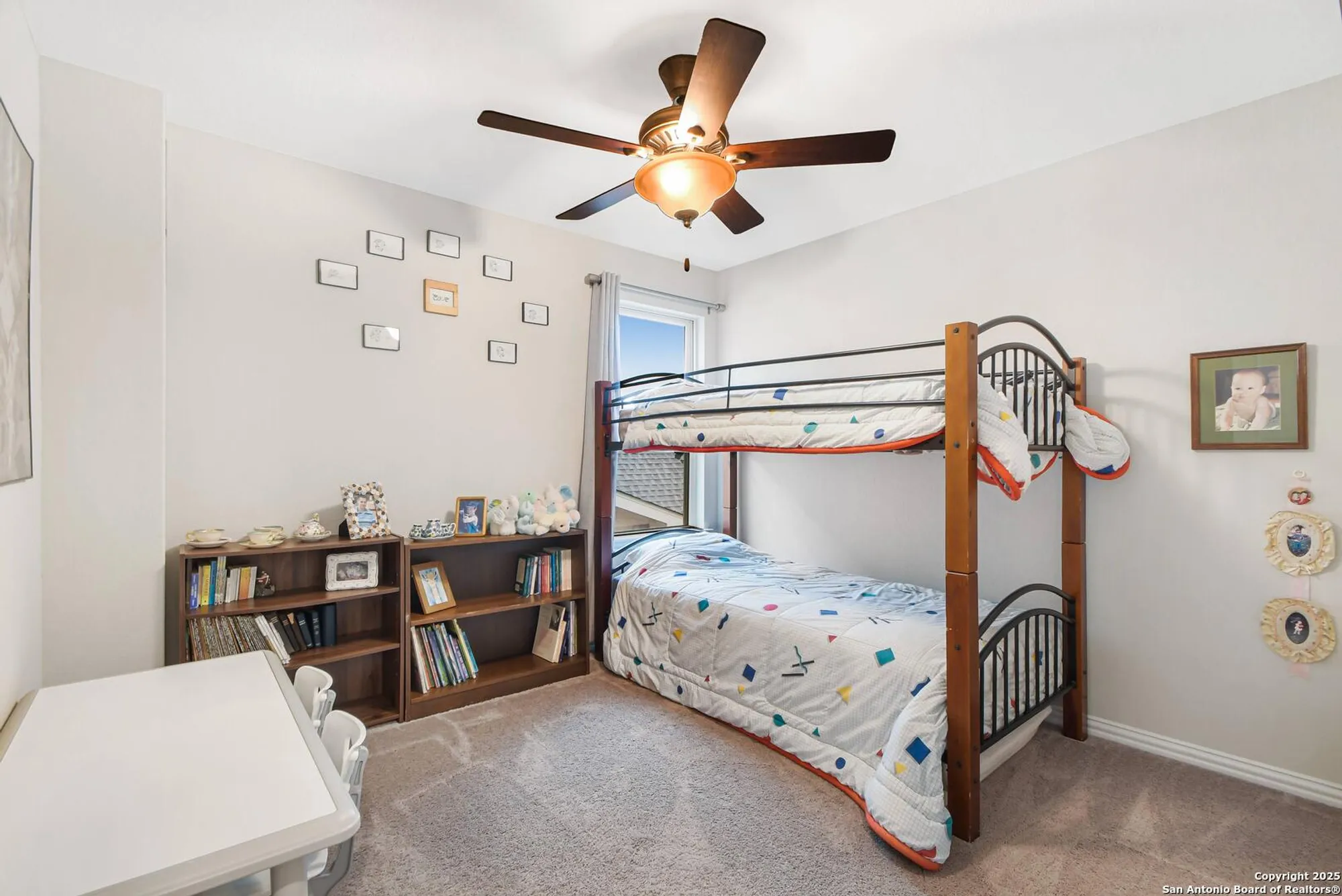 Property Slideshow image 23 of 29 | 2071 cowan dr, New Braunfels, TX, 78132