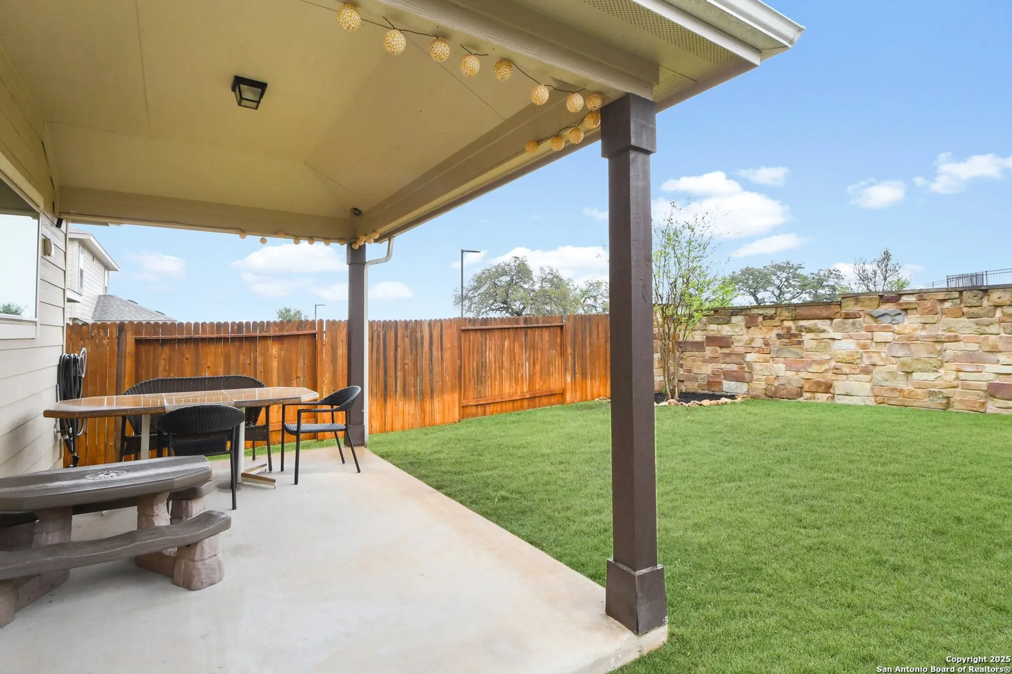 Property Slideshow image 29 of 29 | 2071 cowan dr, New Braunfels, TX, 78132